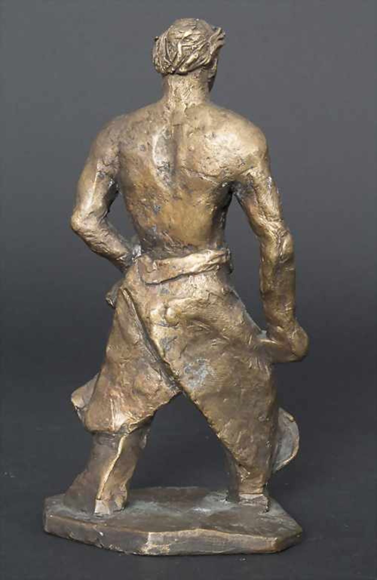 Hardy Schneider-Sato (1919-2002), Bronzefigur 'Schmied' / A bronze figure 'Blacksmith'Technik: - Bild 2 aus 4