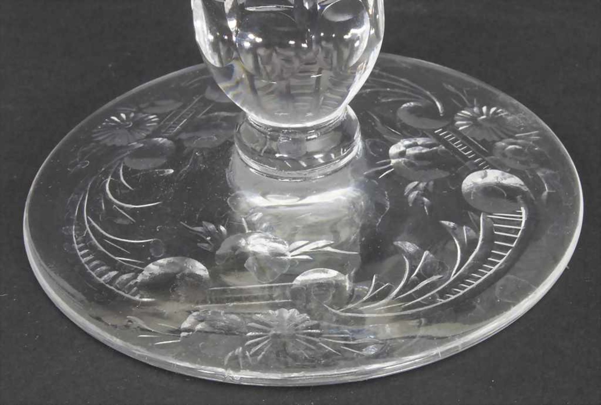 Weinglas / A wine glass, Frankreich, 19. Jh.Material: farbloses Glas, geschliffen,Höhe: 20,5 cm, - Image 6 of 6