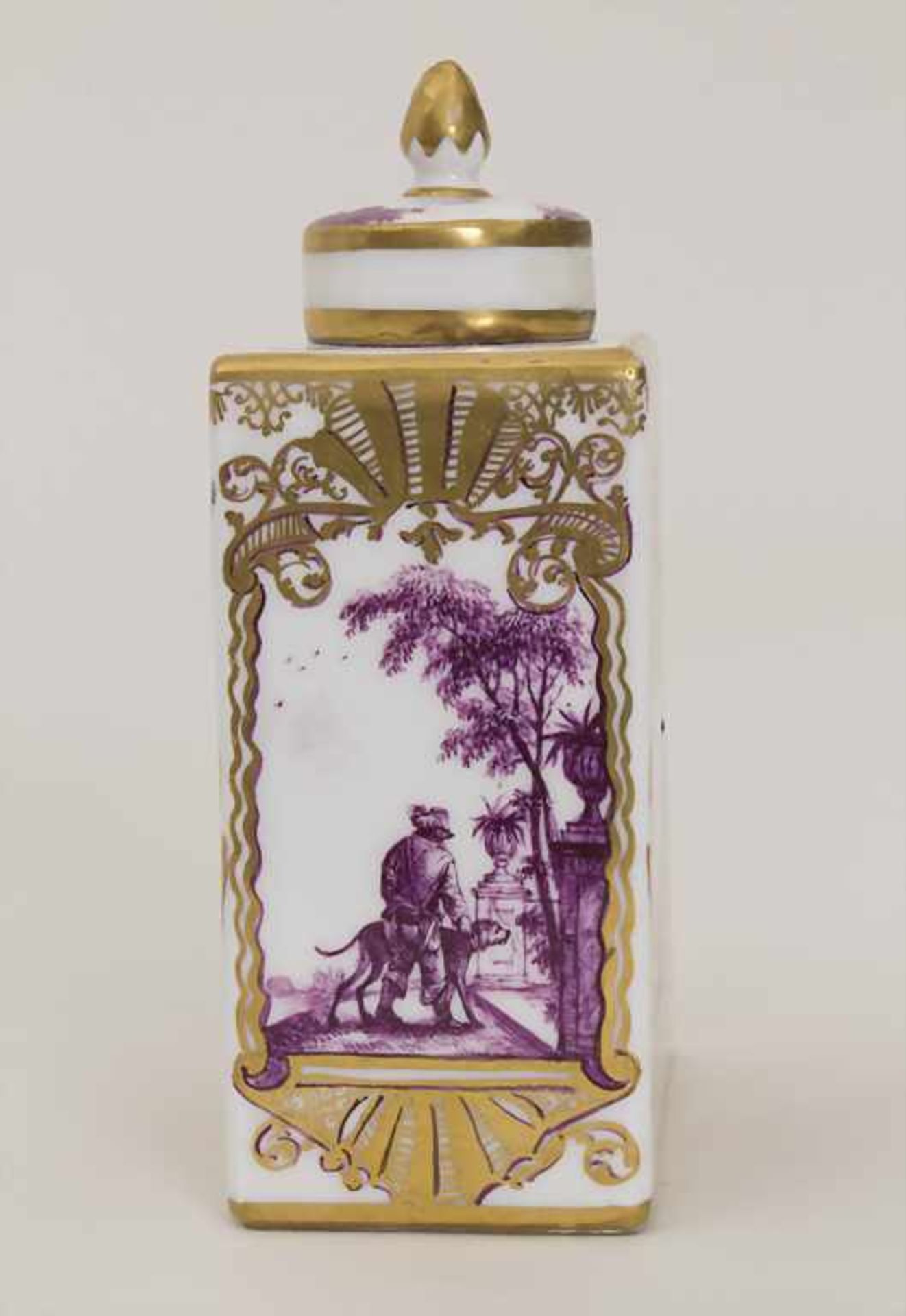 Teedose / A tea caddy, Meissen, um 1735Material: Porzellan, in Purpur und in Gold bemalt, glasiert, - Bild 9 aus 15
