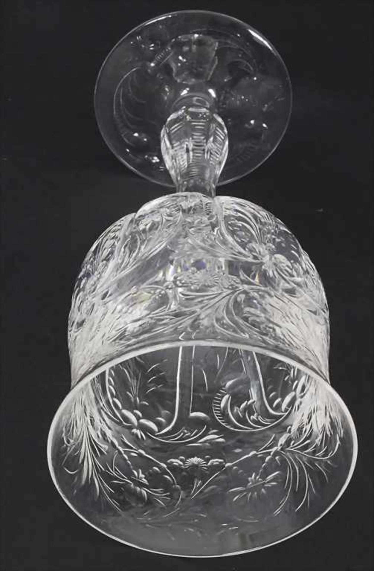 Weinglas / A wine glass, Frankreich, 19. Jh.Material: farbloses Glas, geschliffen,Höhe: 20,5 cm, - Image 2 of 6