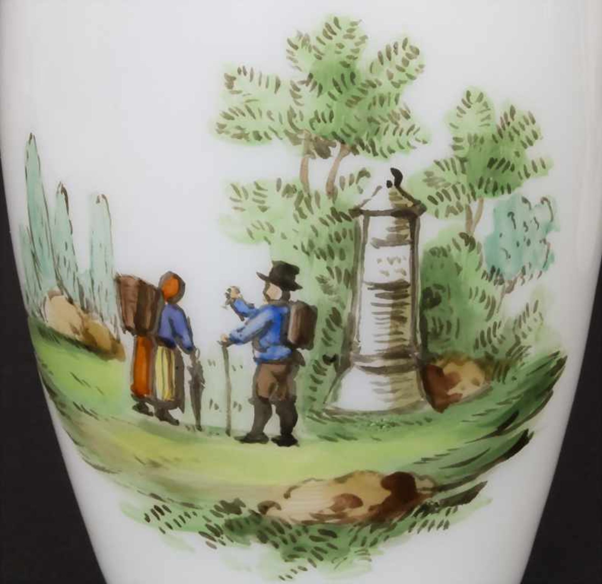2 Henkelbecher / 2 glass mugs, Böhmen, um 1800Material: opalisierendes Milchglas, poychrom bemalt, - Image 4 of 6