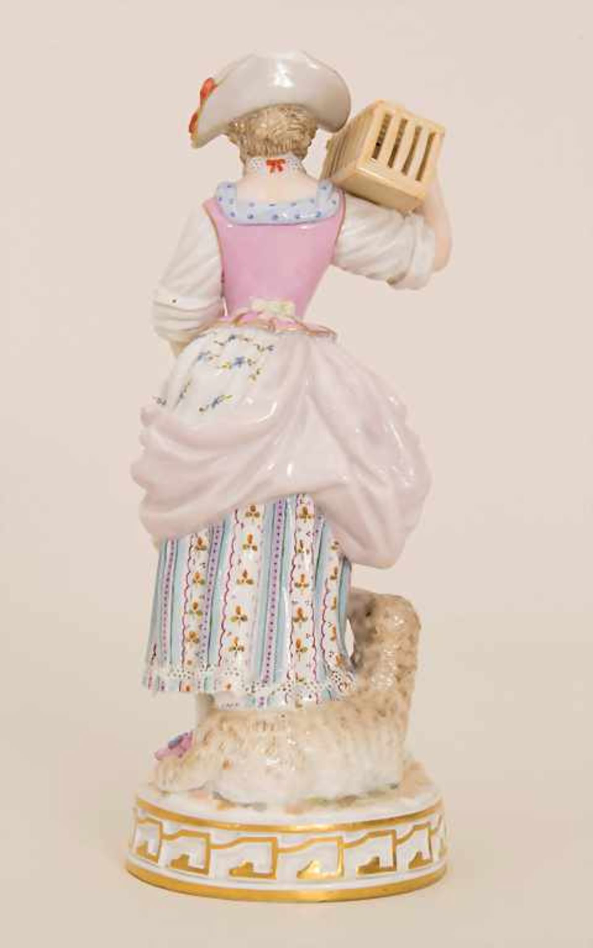 Schäferin mit Liebesbrief und Vogelbauer / A shepherdess with love letter and bird cage, Meissen, um - Bild 3 aus 7