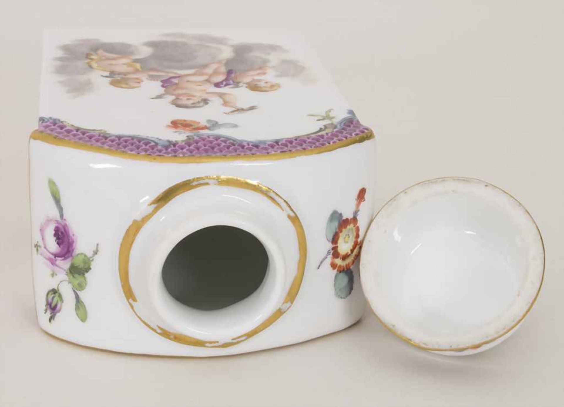 Teedose / A tea caddy, Meissen, um 1750Material: Porzellan, polychrom bemalt, glasiert,Marke: - Bild 7 aus 12