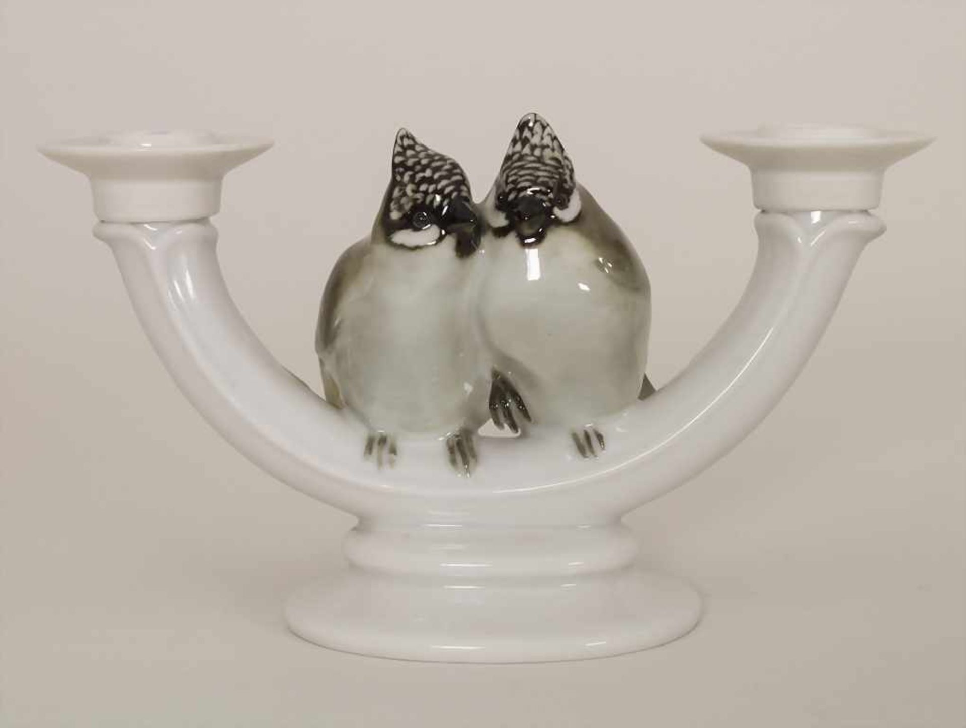 Zweiarmiger Kerzenleuchter mit Haubenmeisen / A candleholder with a pair of crested tits, Lorenz