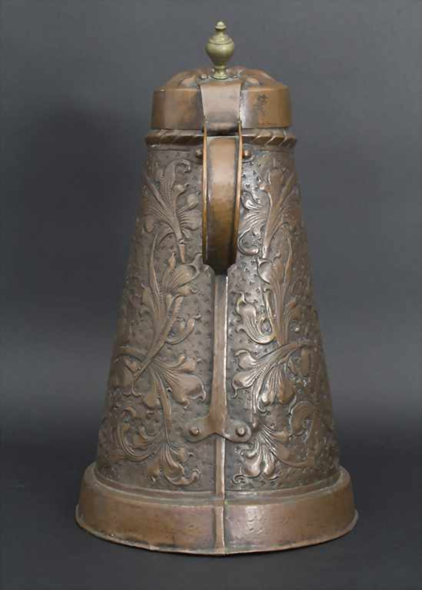 Kupferkanne mit Hirschrelief / A copper pot with relief, deutsch, 18. Jh.Material: Kupfer, - Bild 4 aus 9
