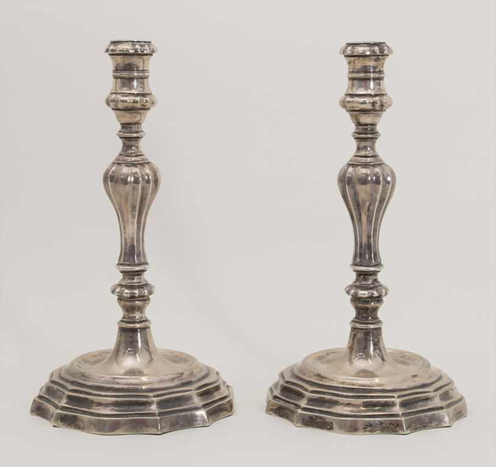 Paar Florentiner Barock Leuchter / A pair of Baroque silver candlesticks, wohl Massimiliano