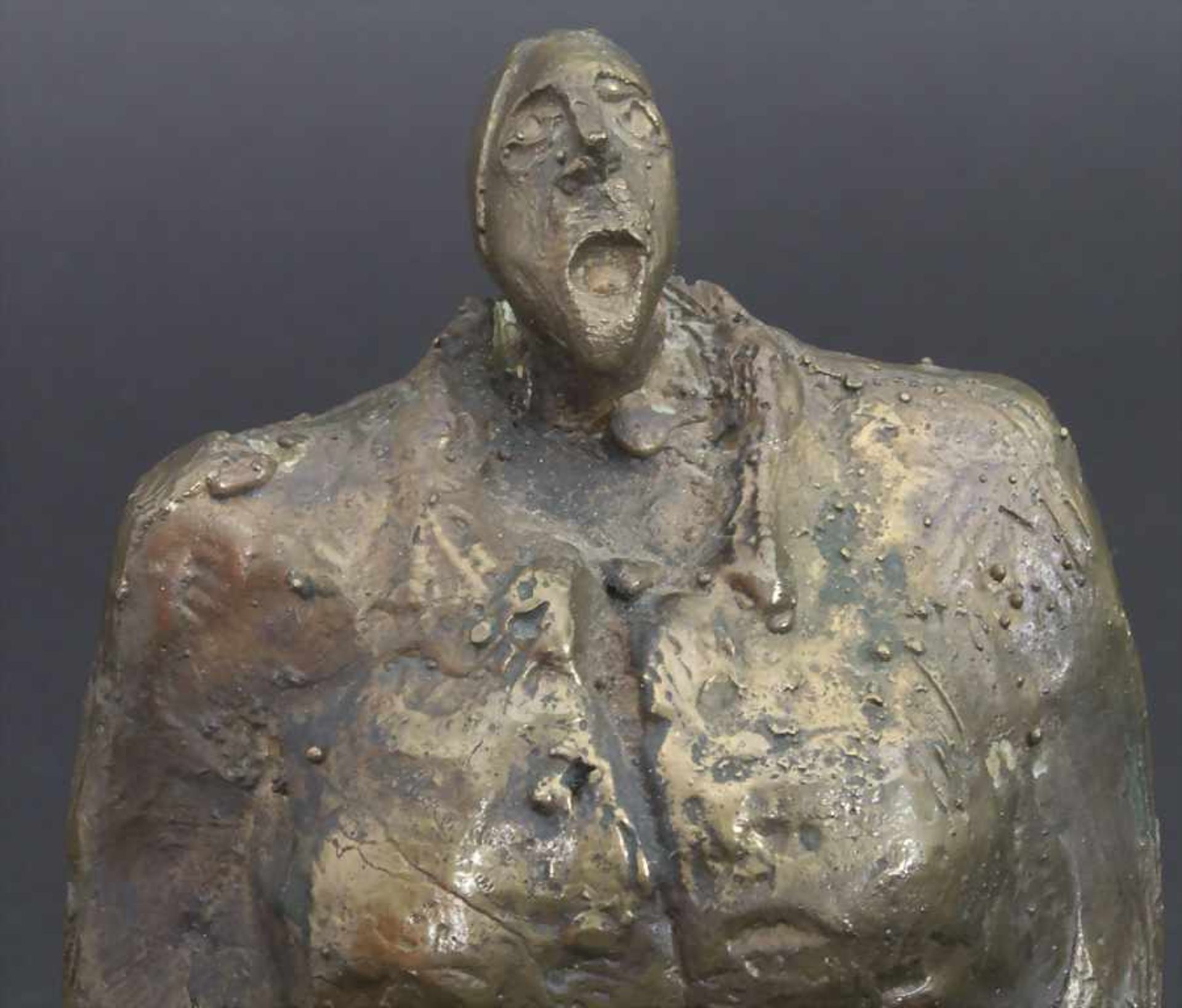 Künstler des 20. Jh. (wohl Bulgarien), 'Figurenglocke' / 'A figural bell'Technik: Bronze, - Image 4 of 5