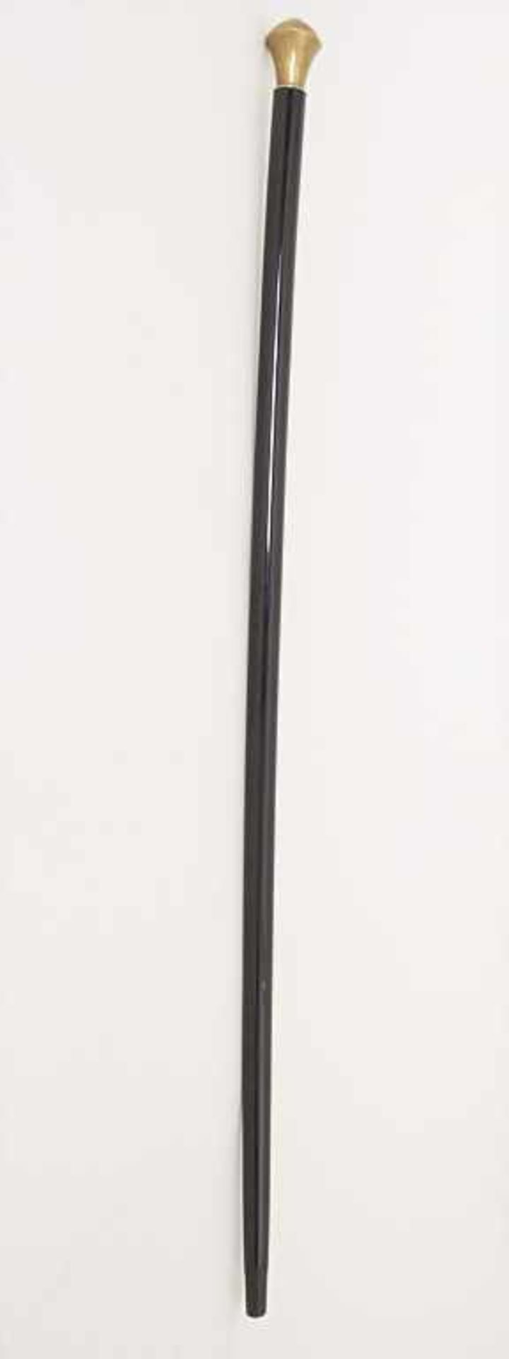 Gehstock mit Messingknauf / A cane with brass knob, um 1900Material: Ebenholz, Messingknauf, - Bild 2 aus 2