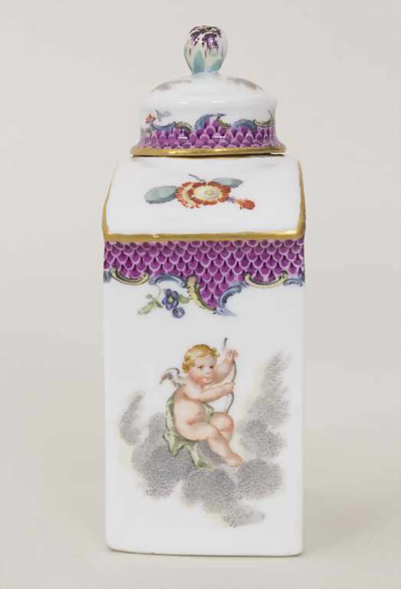 Teedose / A tea caddy, Meissen, um 1750Material: Porzellan, polychrom bemalt, glasiert,Marke: - Bild 6 aus 12