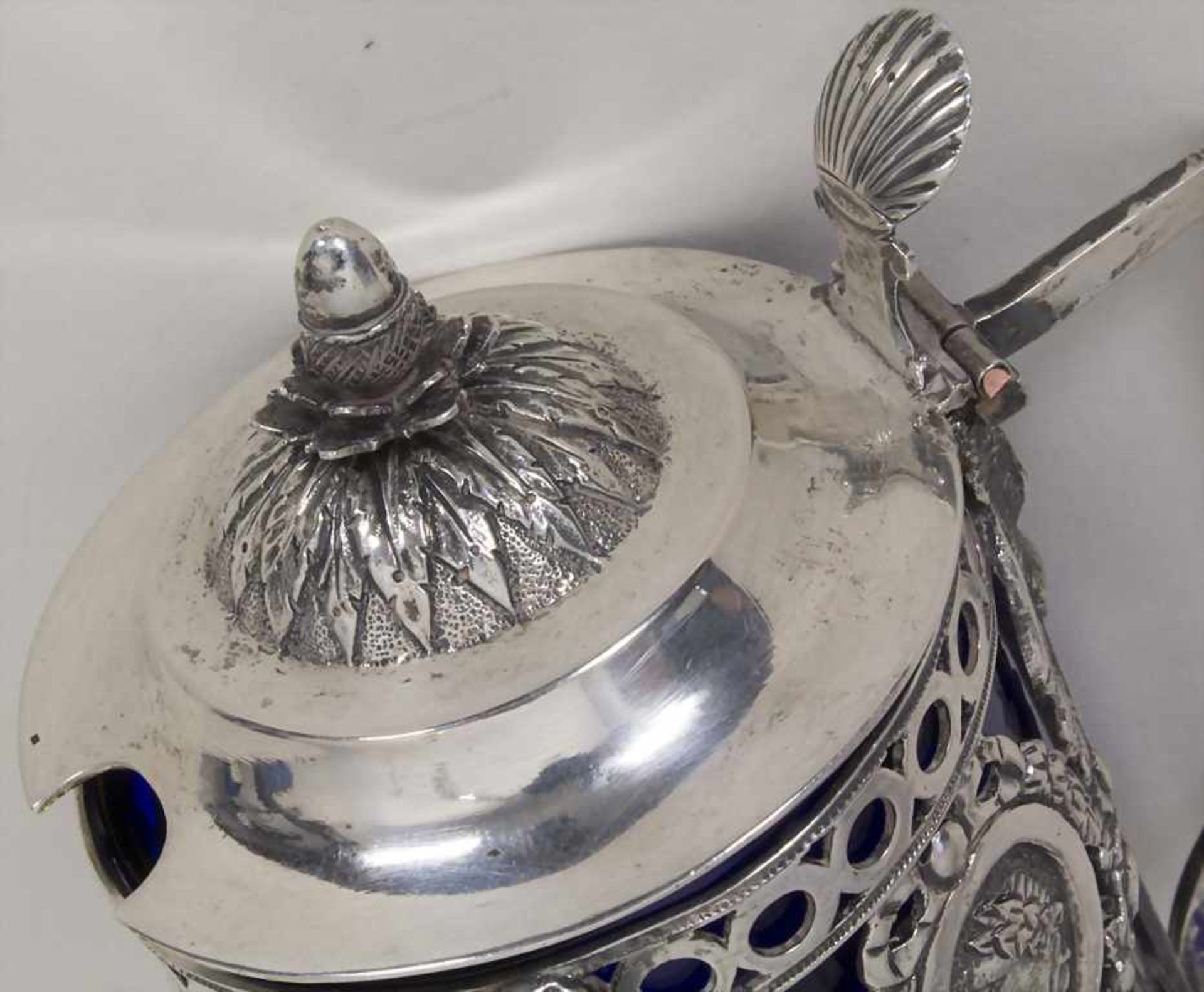 Empire Senftopf und Saliere / A Empire silver mustard pot and open salt, Worms, um 1800Material: - Image 4 of 15