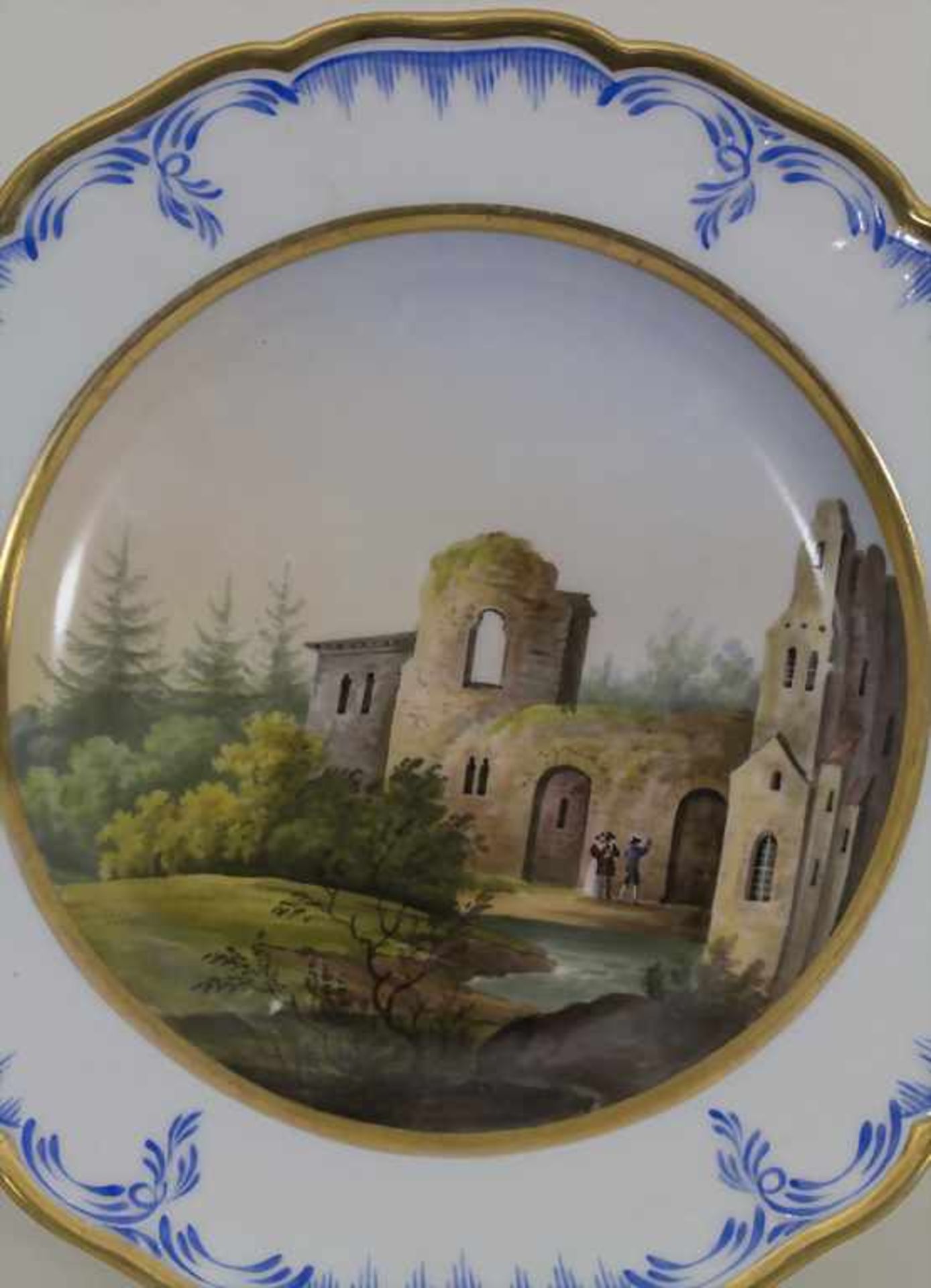 Teller mit Ansicht einer Ruine / A plate with view of a ruin, KPM, Berlin, 19. Jh.Material: - Bild 2 aus 4