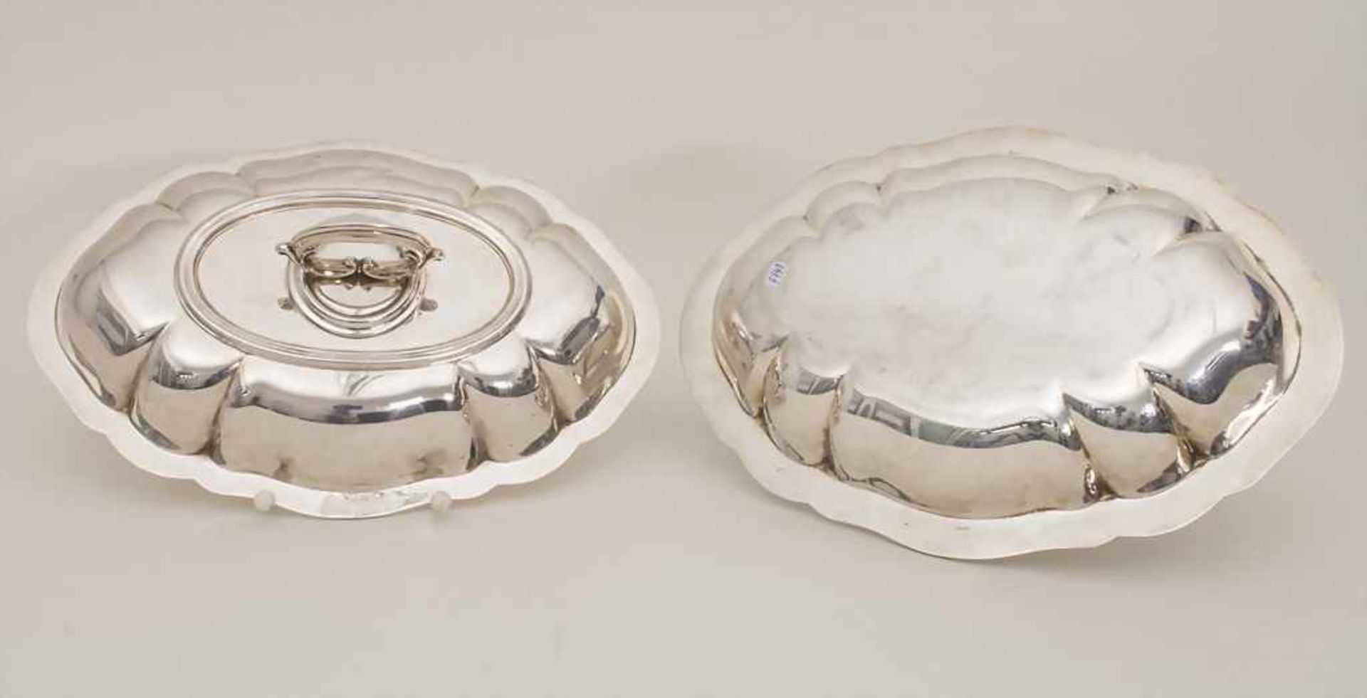 Warmhalteschale, sog. Entree Dish, mit abnehmbarem Griff / A silver vegetable tureen with cover, - Bild 3 aus 6