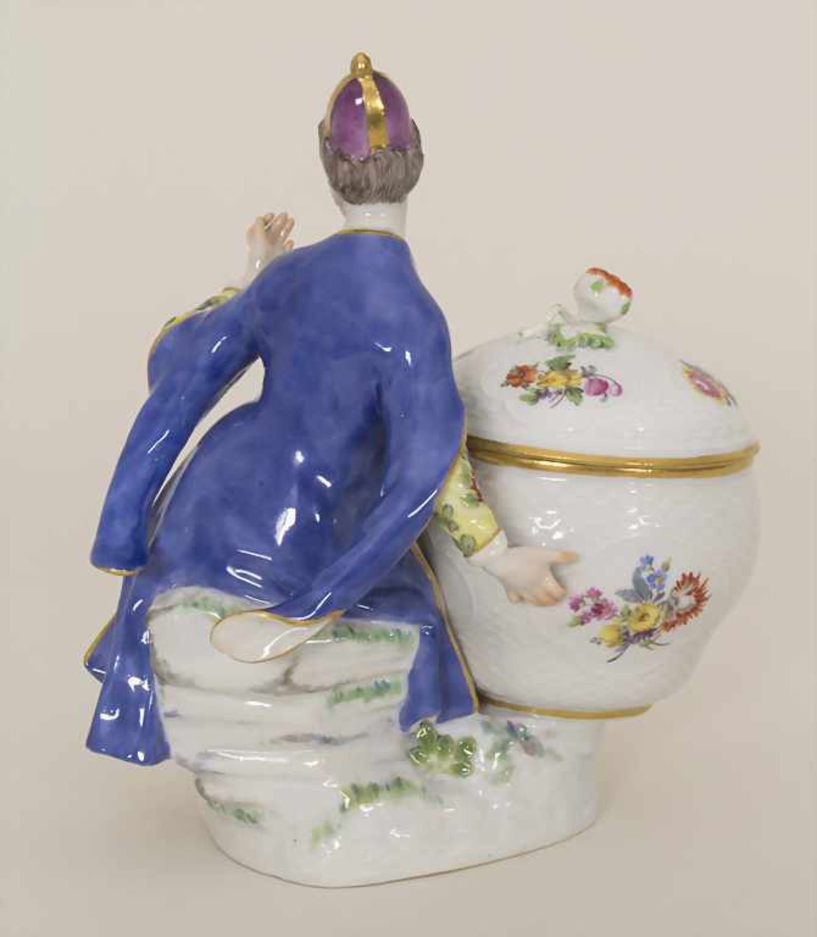 Gegenständige Figur einer Türkin mit Schale / A Turkish woman with a bowl, Meissen, Pfeiffer-Zeit, - Bild 4 aus 11