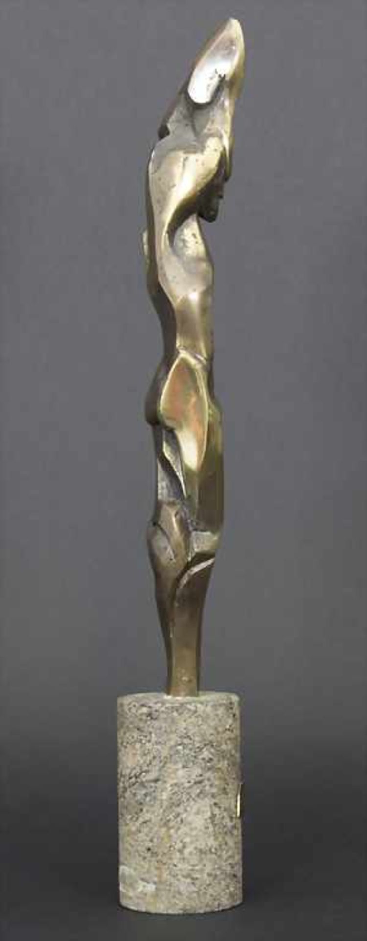 Bronzefigur, weiblicher Akt 'Feuertänzerin' / A bronze figure, female nude 'Fire dancer'Technik: - Image 4 of 6