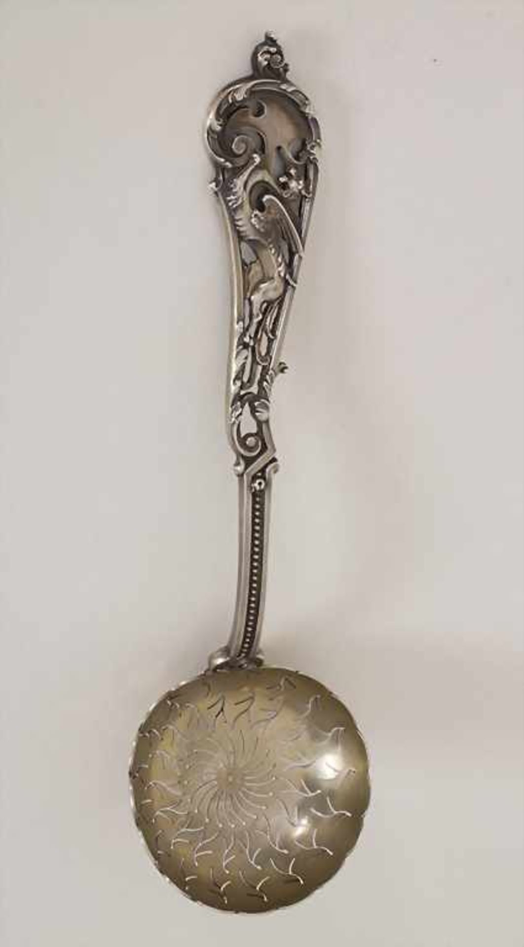 Zuckerstreulöffel mit Chimäre / A sugar-sprinkler spoon with a chimera, Albert Boyer, Paris, um