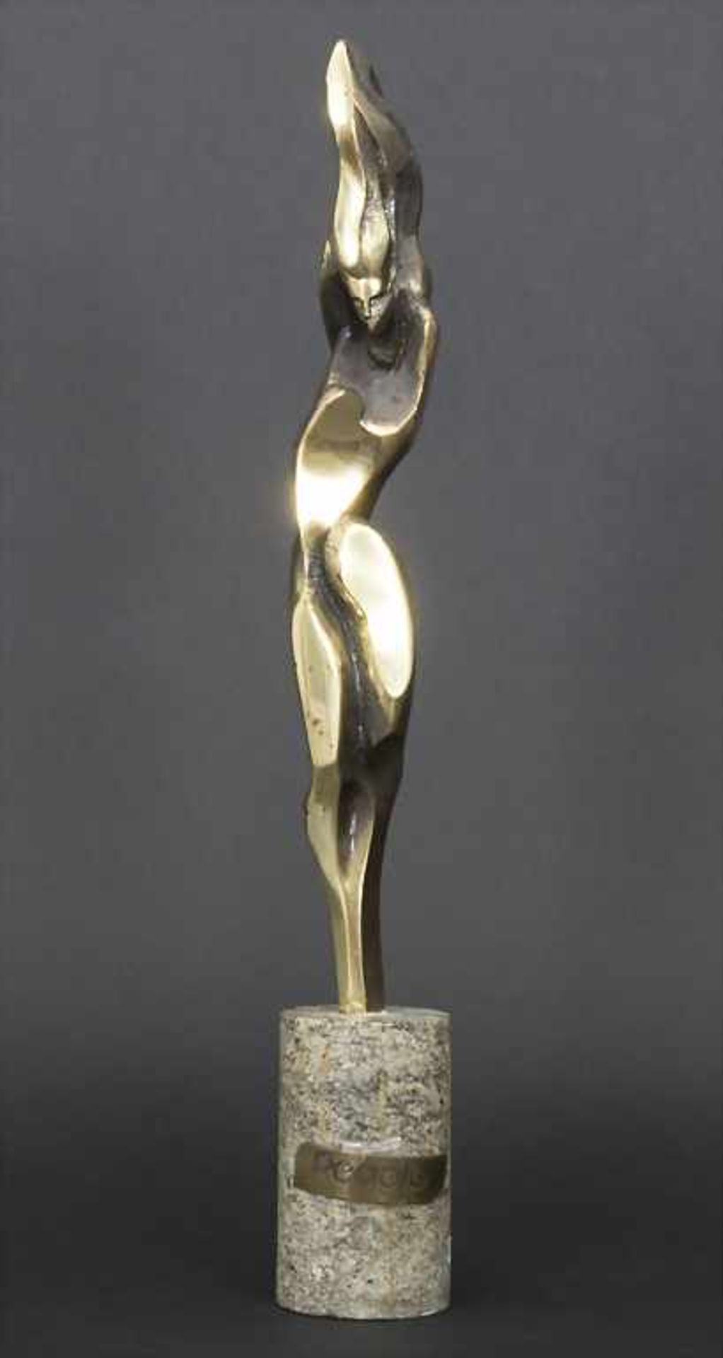 Bronzefigur, weiblicher Akt 'Feuertänzerin' / A bronze figure, female nude 'Fire dancer'Technik: