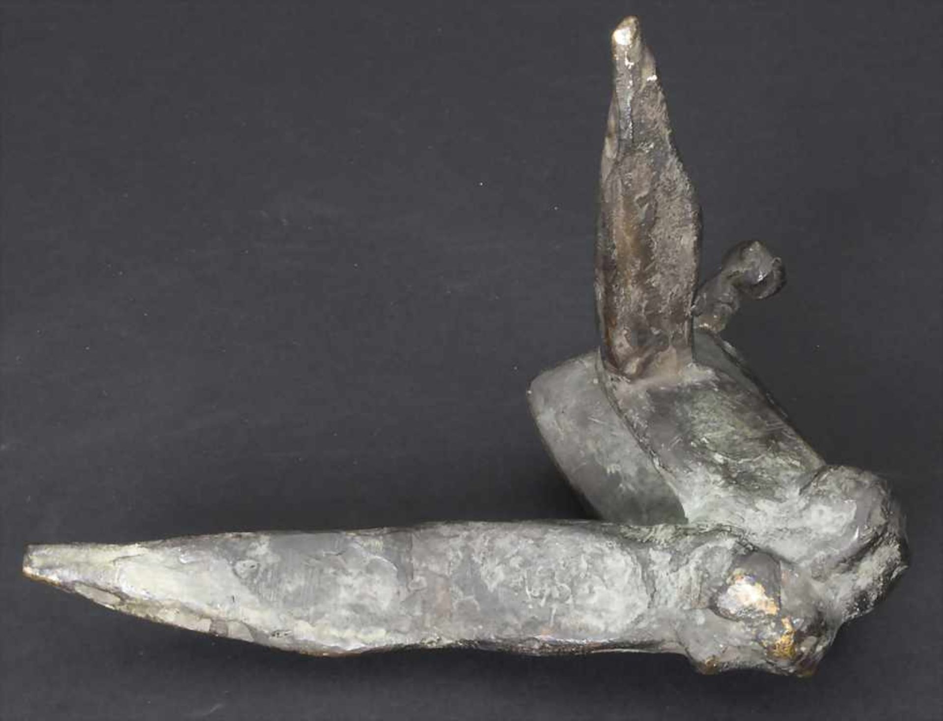 Bronzefigur 'Stilisierter weiblicher Akt' / A bronze figure 'stylised female nude'Technik: Bronze, - Bild 4 aus 4