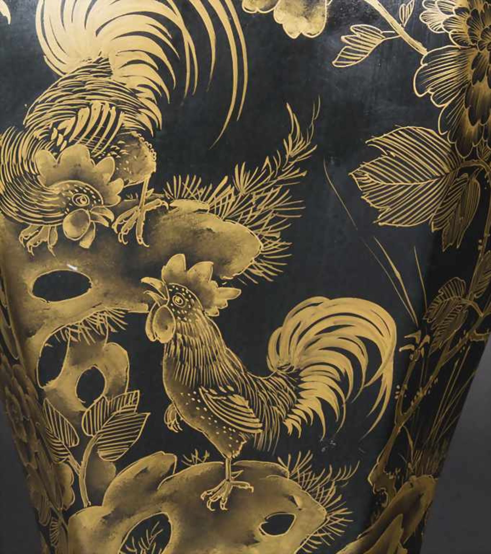 Deckelvase / A lidded vase, Edmé Samson, Paris, um 1900Material: Porzellan, Goldmalerei, auf schwarz - Bild 8 aus 9