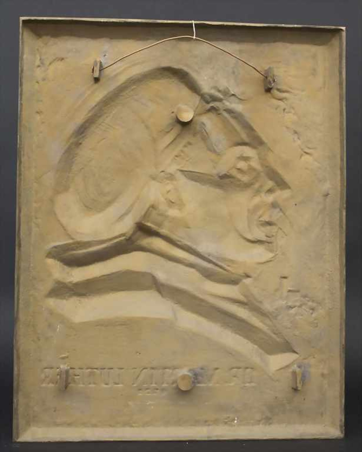 Hardy Schneider-Sato (1919-2002), Großes Bronzerelief 'Dr. Martin Luther' / A large bronze relief ' - Image 4 of 4