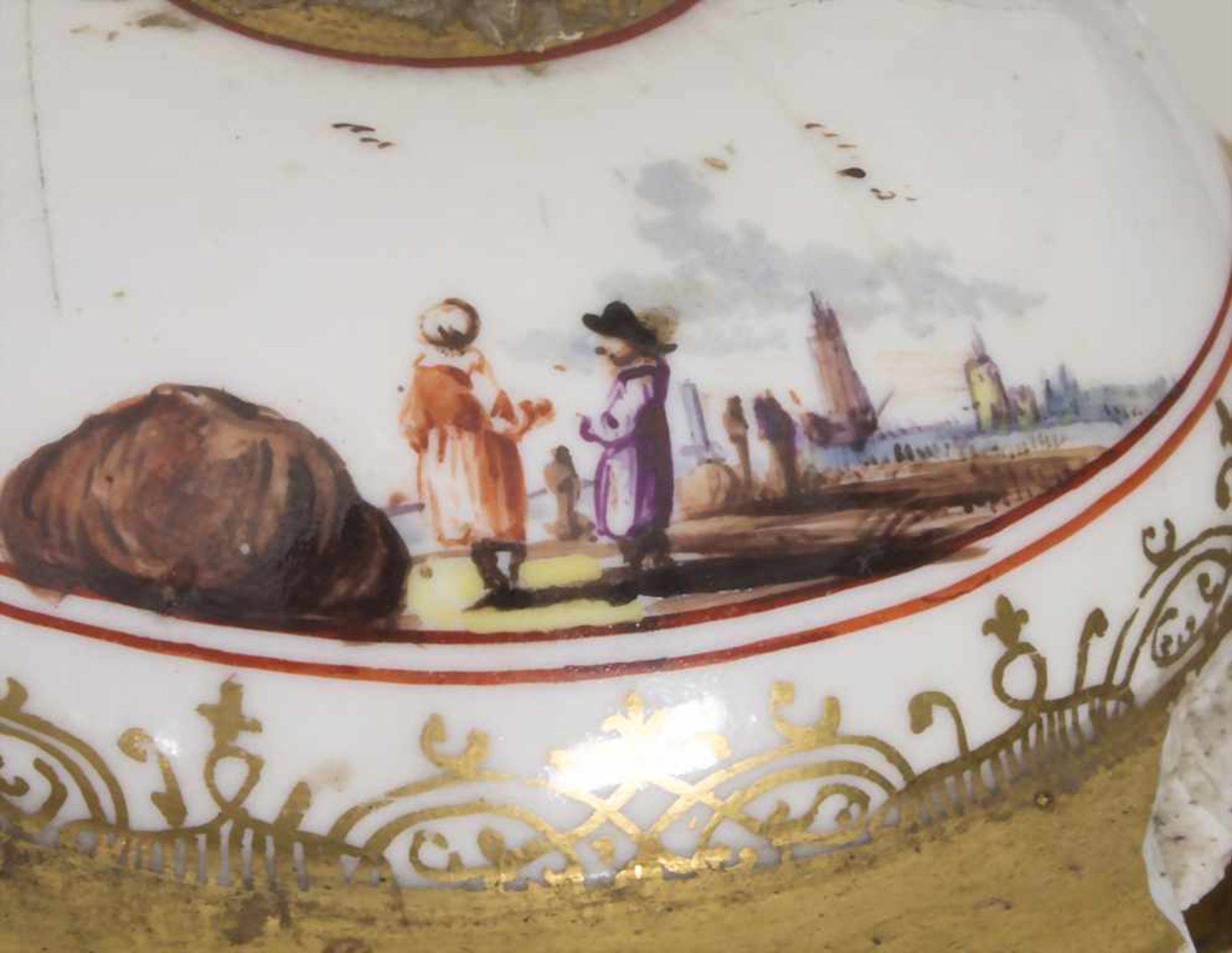 Kanne mit Kauffahrtei-Szenen / An early pot with harbour scenes, Meissen, Höroldt'sche Periode, um - Bild 9 aus 10