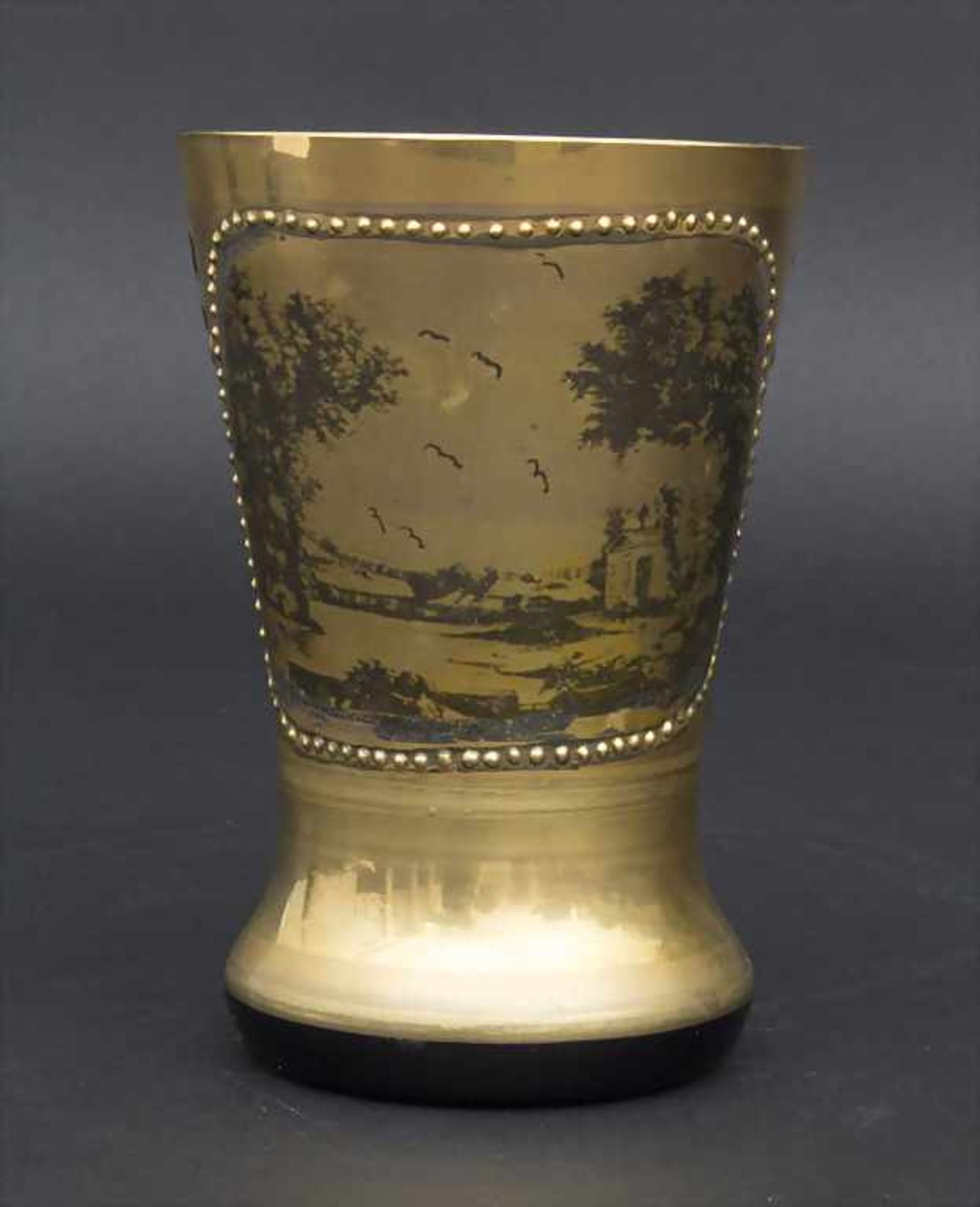 Ansichtenbecher / A glass beaker with landscape, deutsch, 18. Jh.Material: dickwandiges blaues