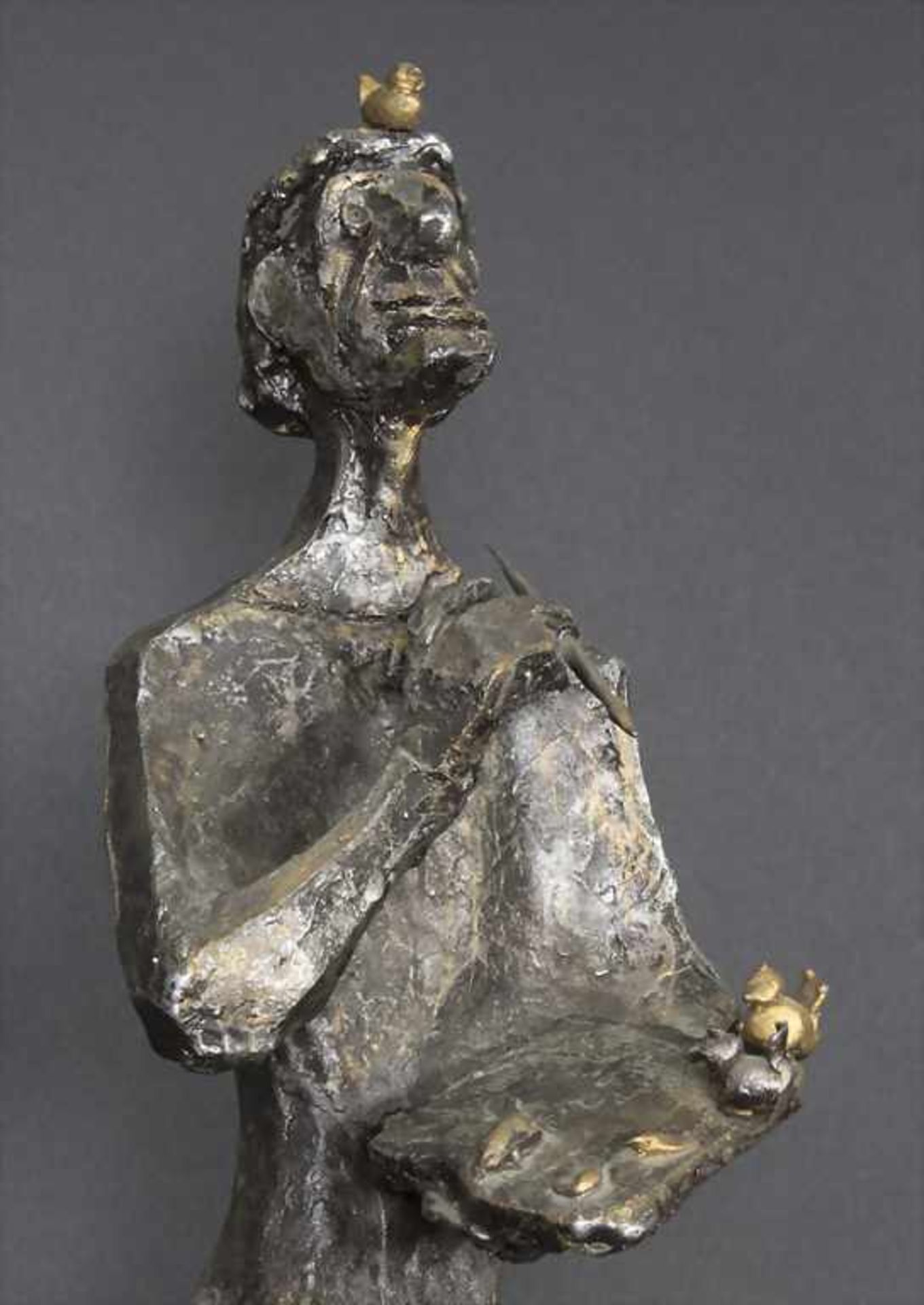 Hardy Schneider-Sato (1919-2002), Bronzefigur 'Spatzenfärber' / A bronze figure 'Sparrow painter' - Image 2 of 7