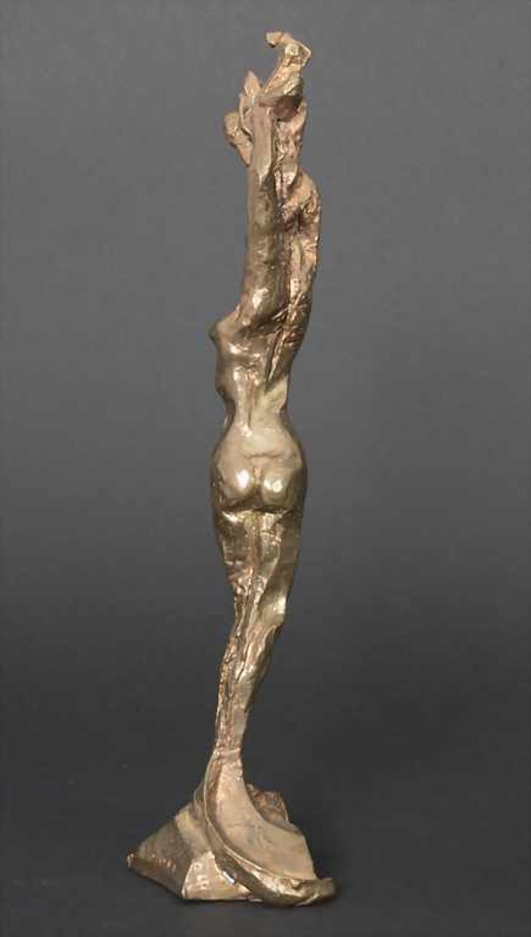 Hardy Schneider-Sato (1919-2002), Bronzefigur 'Daphne' / A bronze figure 'Daphne'Technik: Bronze, - Bild 3 aus 6