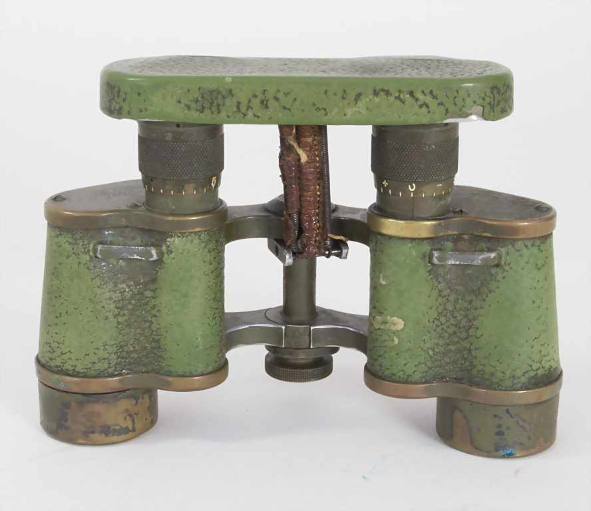 Fernglas WK II / Binoculars WW II, Carl Zeiss, JenaMaterial: Fernglas mit militärischer Lackierung - Bild 2 aus 4