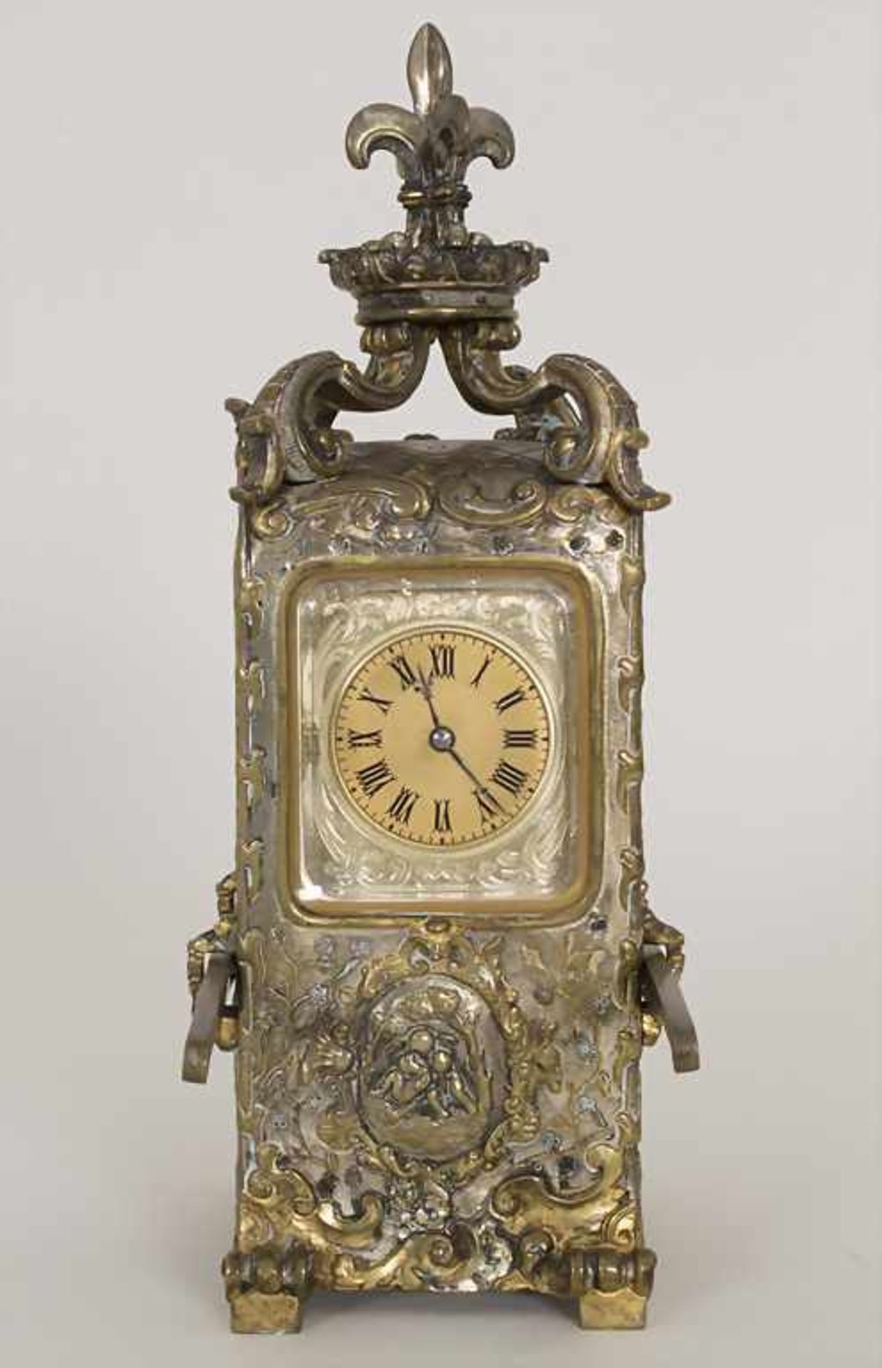 Sänften Uhr / A table clock, um 1900Gehäuse: rundum verglaste u. versilberte Bronze,Uhrwerk: - Image 2 of 11