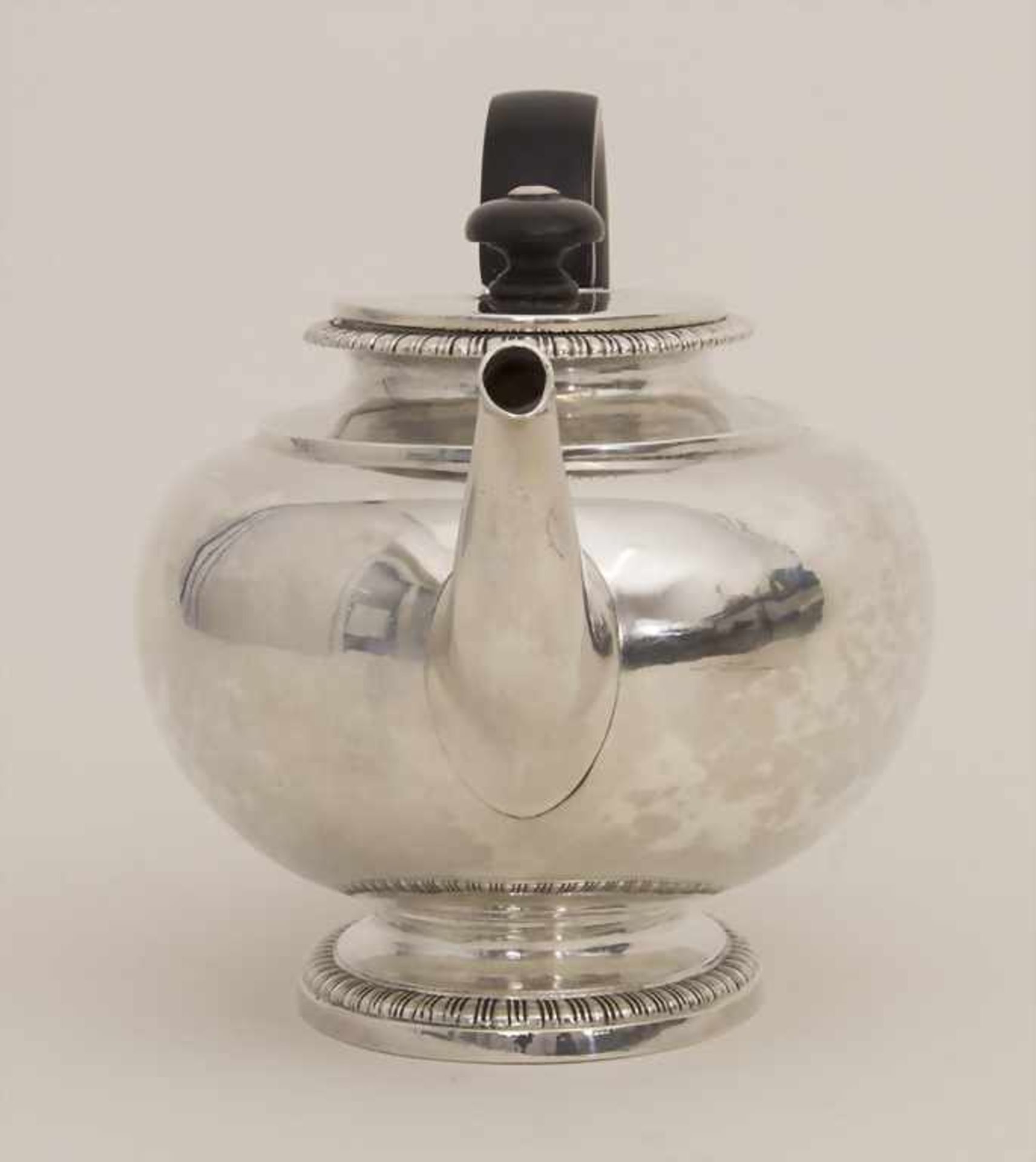 Empire-Teekännchen / An Empire silver teapot, Jacques-Gabriel-André Bompart, Paris, um 1820Material: - Image 3 of 8
