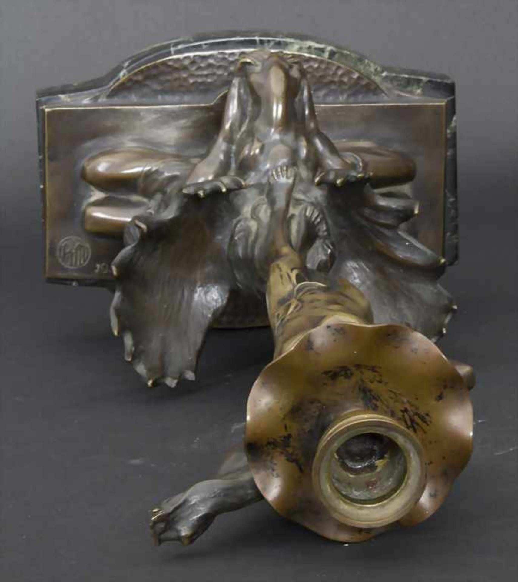 Johannes Hoffmann, 1844 Schleswig - 1920 Rom, Jugendstil BronzeleuchterTechnik: Bronze, patiniert - Bild 7 aus 8