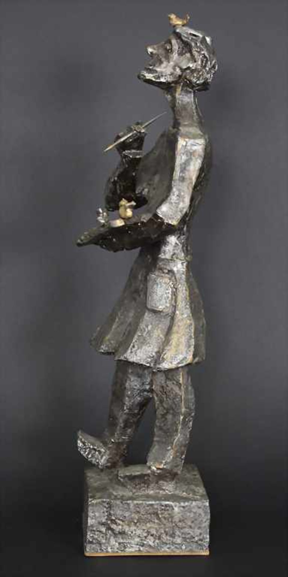 Hardy Schneider-Sato (1919-2002), Bronzefigur 'Spatzenfärber' / A bronze figure 'Sparrow painter' - Image 4 of 7
