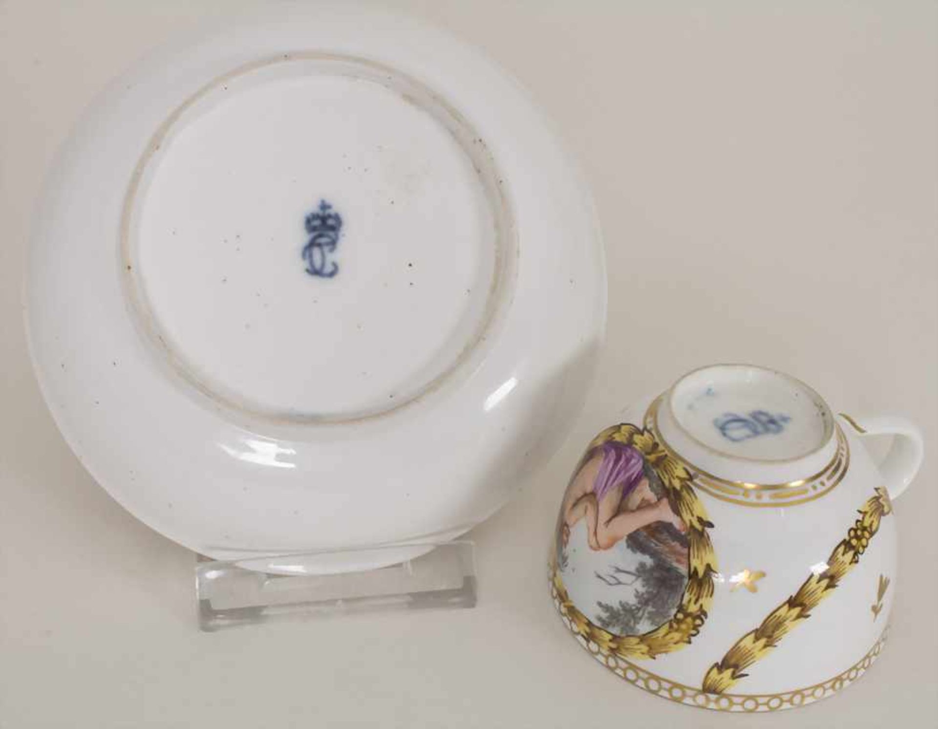 Tasse und Untertasse / A cup and saucer, Frankenthal, 1779Material: Porzellan, polychrom bemalt, - Bild 5 aus 7