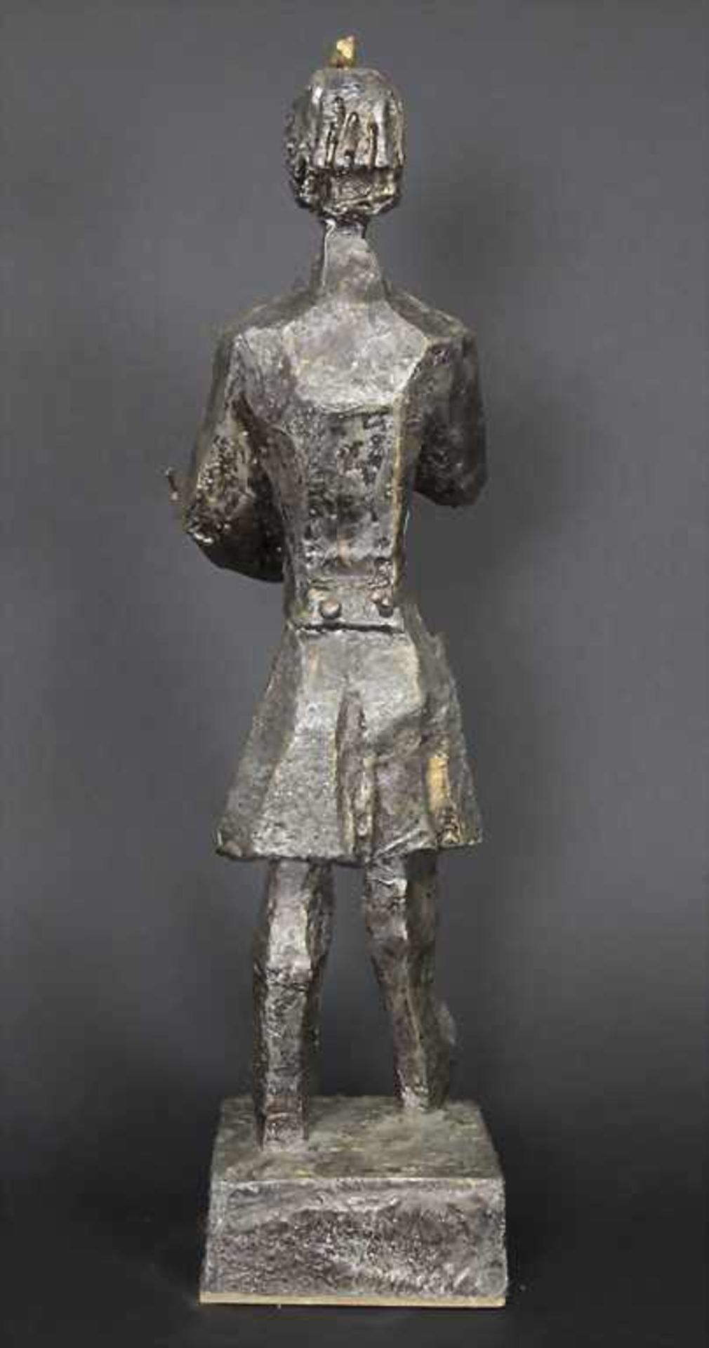 Hardy Schneider-Sato (1919-2002), Bronzefigur 'Spatzenfärber' / A bronze figure 'Sparrow painter' - Image 5 of 7