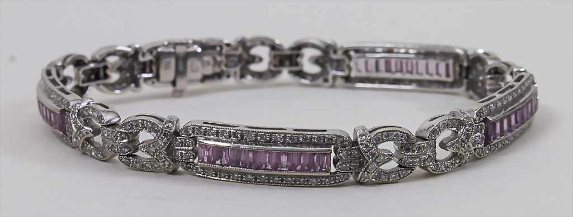 Art Déco Armband mit Saphiren / An Art Déco bracelet, England, um 1925<b