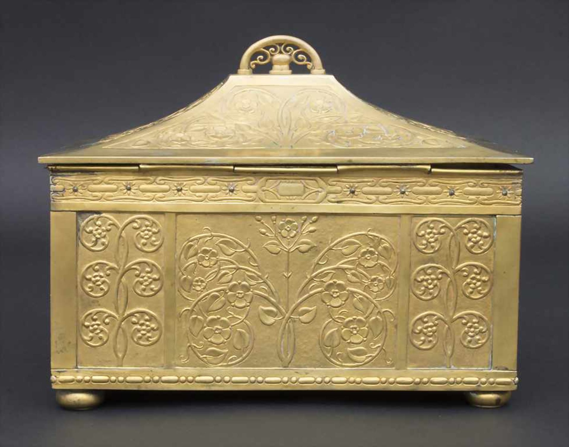Jugendstil Schmuckschatulle / An Art Nouveau jewellery box, Entwurf wohl Künstlerkolonie - Bild 2 aus 7