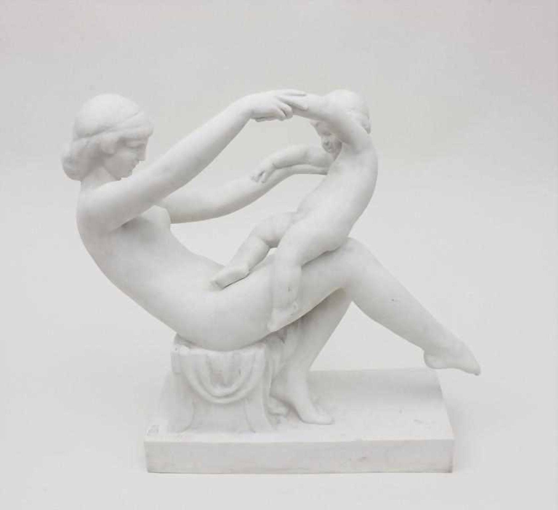 Porzellan Figur ' Mutterliebe' / Porcelain Figurine ' Motherly Love', Gaston Contesse 1870-1846, - Bild 2 aus 6