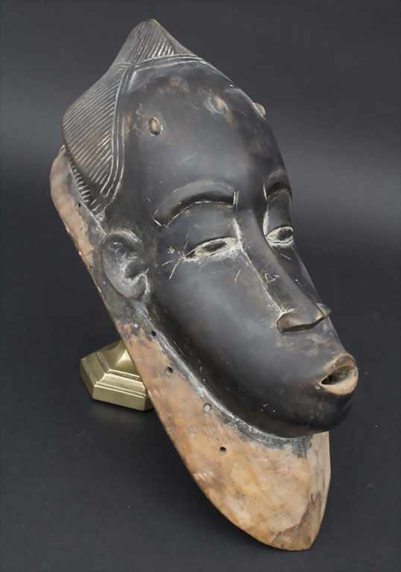 Maske / A mask, Guro/Baule, Elfenbeinküste / Ivory Coast< - Bild 2 aus 3