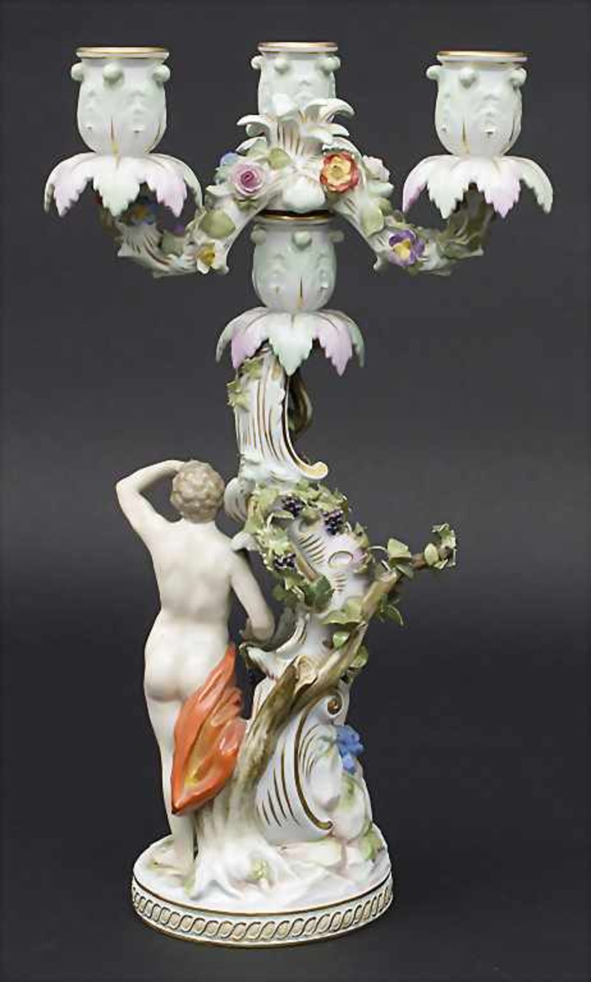 Dreiflammiger Leuchter Allegorie 'Der Herbst' / An allegorical candleholder 'The Autumn', Meissen, - Bild 3 aus 9