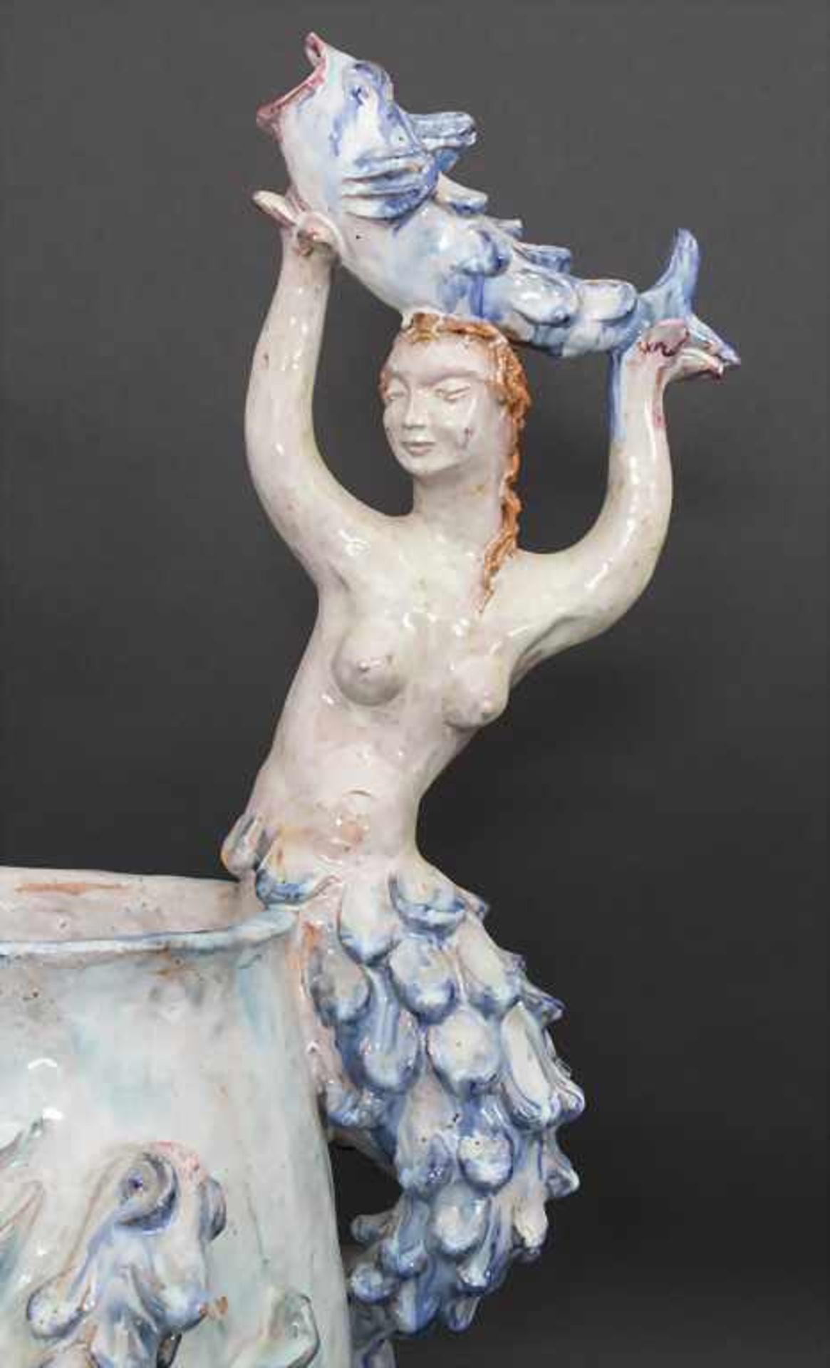 Große Vase mit Figur 'Meerjungfrau und Fische' / A vase with mermaid and fish, Entw. Bernhardine ( - Bild 9 aus 11