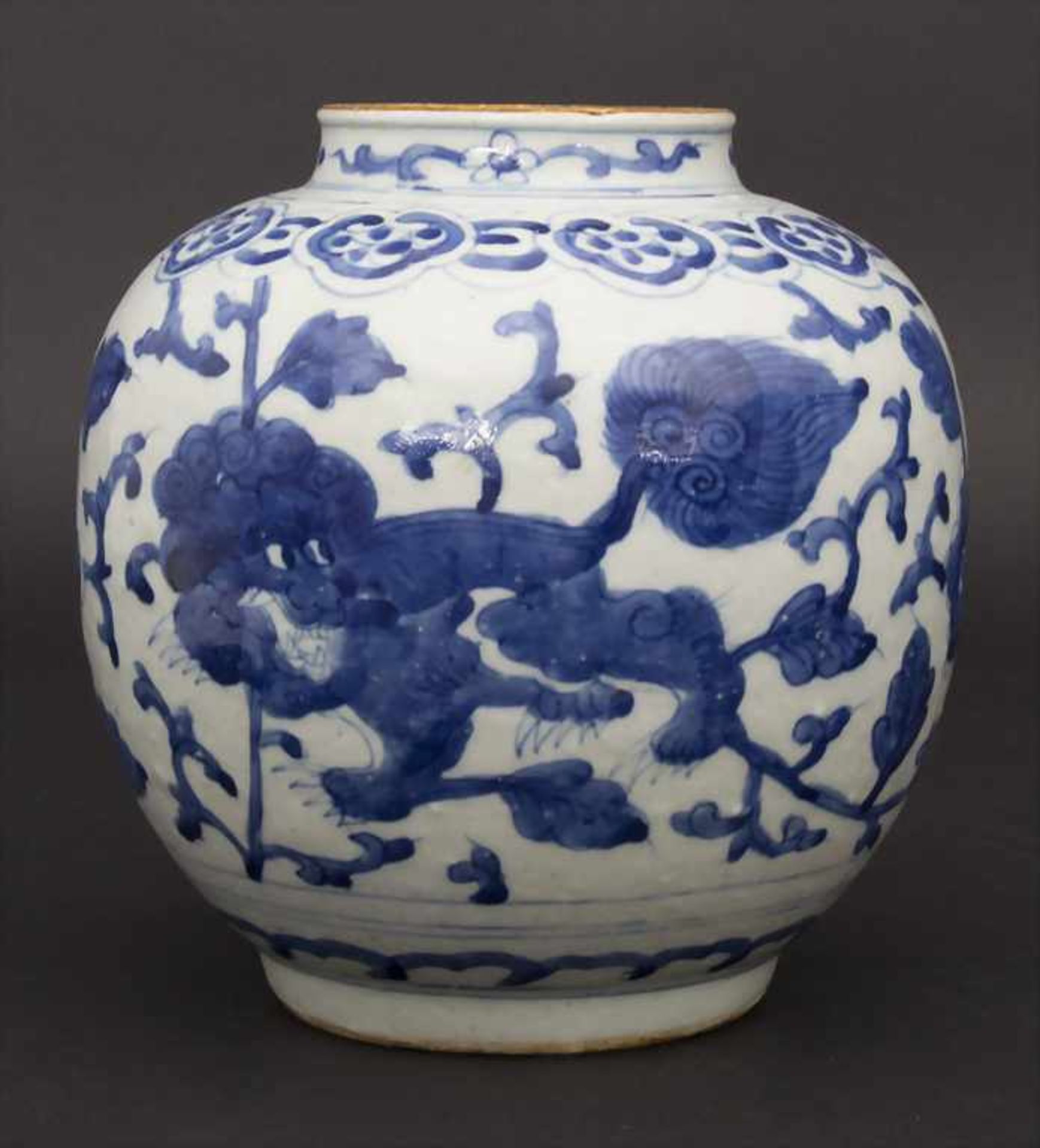 Schultertopf mit unterglasurblauer Malerei, Qing Dynastie, China, 18./19. Jh. - Image 4 of 11