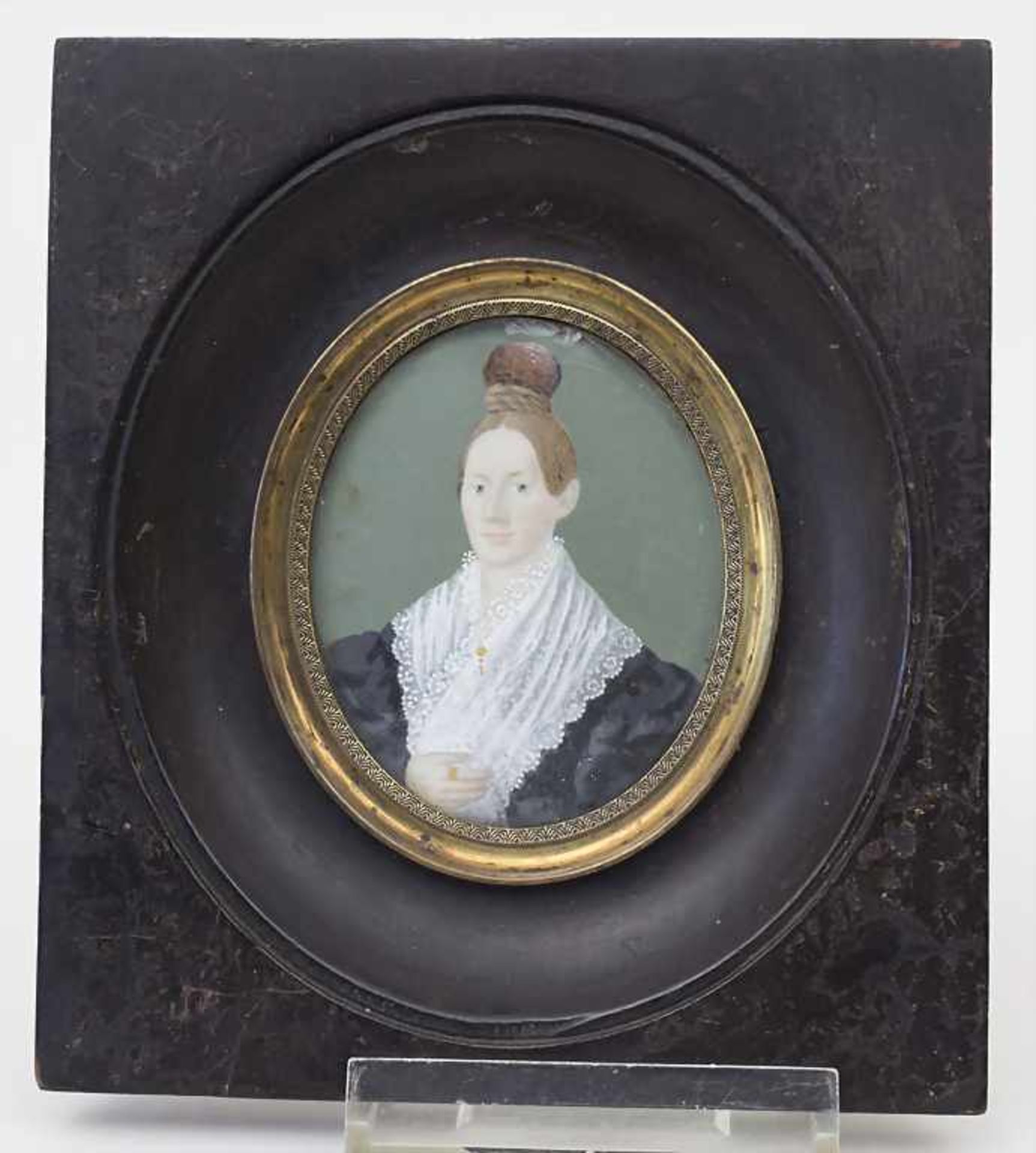 Miniatur Porträt einer Dame mit zeittypischer Frisur / A miniature portrait of lady with typical - Bild 2 aus 3