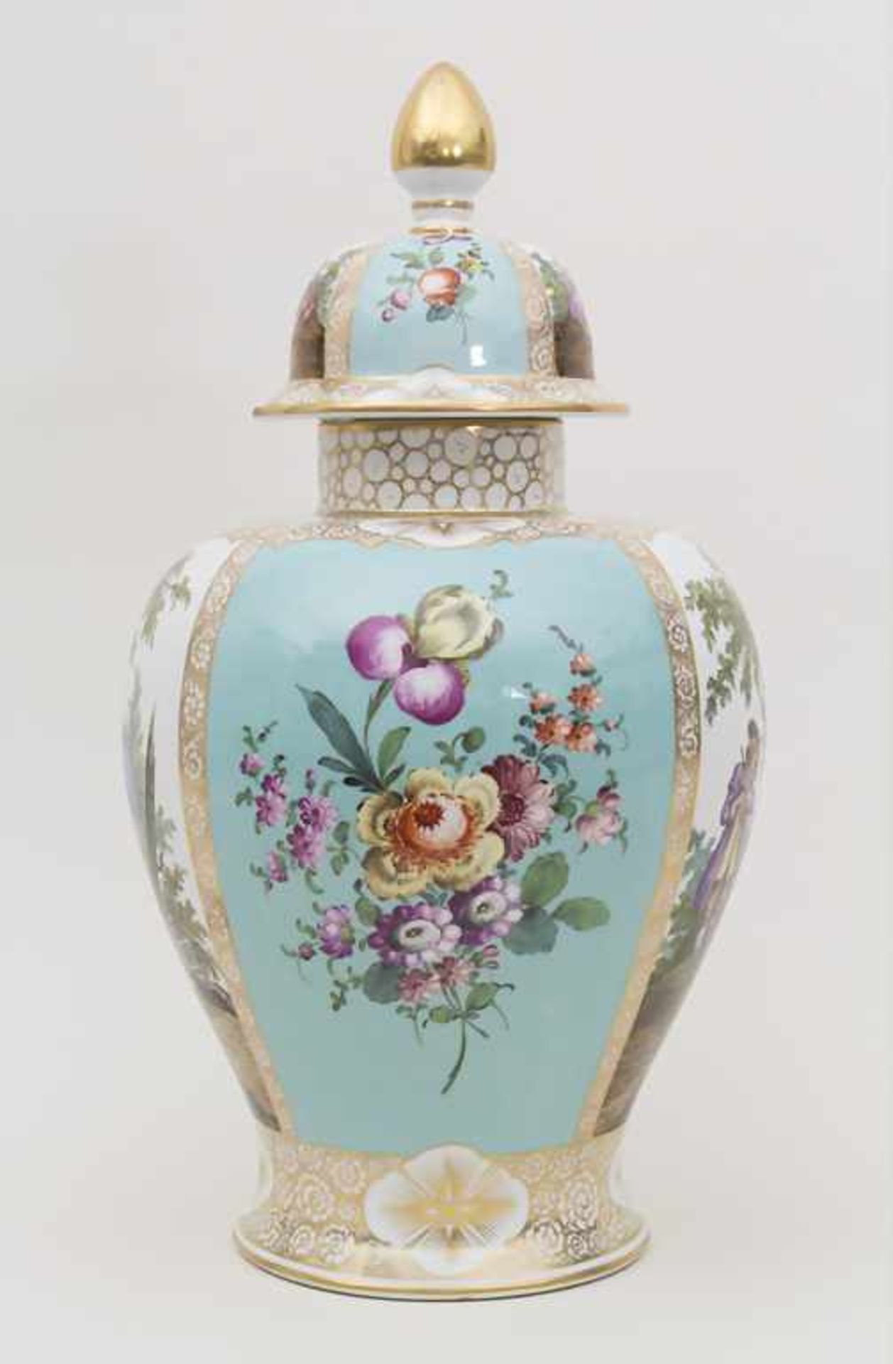 Große Deckelvase mit Vierfelderdekor / A vase with 4 field patterns, im Stil von Helena Wolfsohn, - Bild 12 aus 15