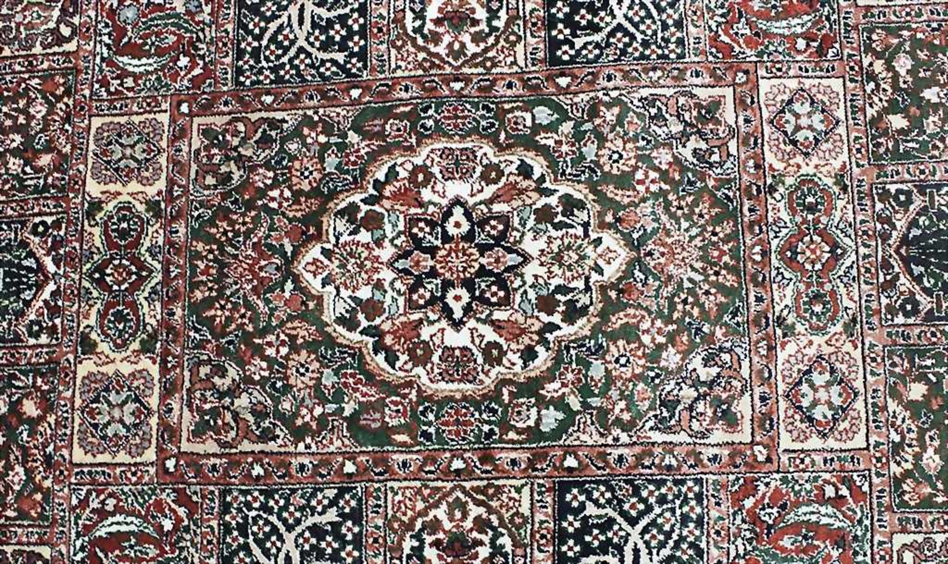 Brücke / Silk Rug, China, 20 Jh.< - Image 3 of 3