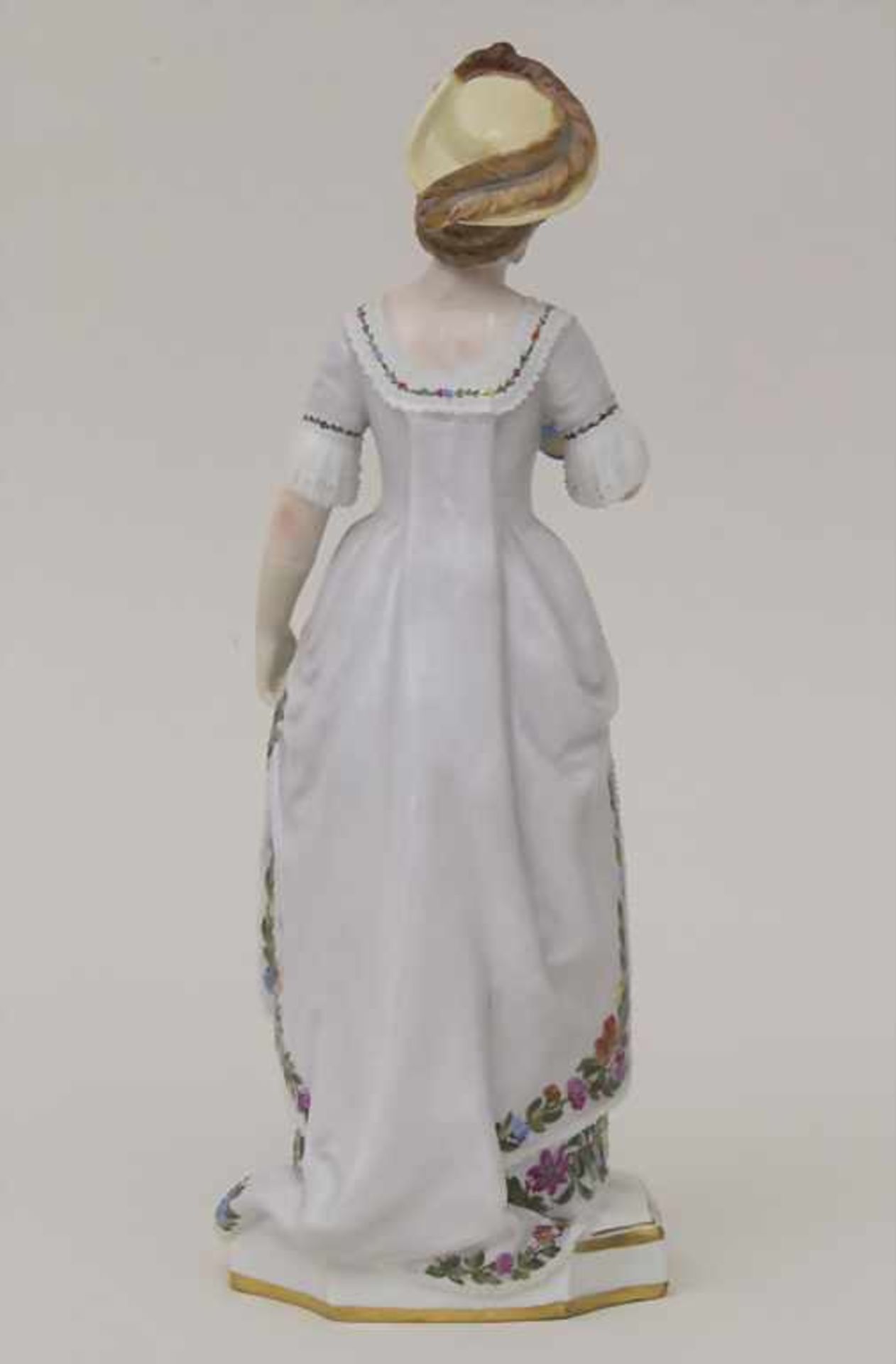 Seltene Figur der Schauspielerin 'Ada Cavendish' / A rare figure of the actress 'Ada Cavendish', - Bild 3 aus 10
