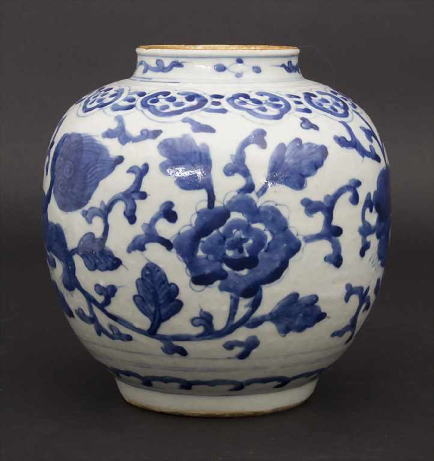 Schultertopf mit unterglasurblauer Malerei, Qing Dynastie, China, 18./19. Jh. - Image 2 of 11