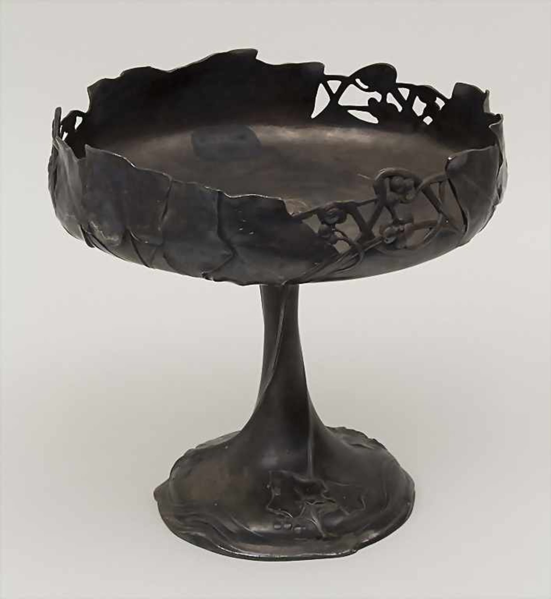 Große Jugendstil Aufsatzschale 'Efeu' / A large Art Nouveau footed bowl 'Ivy', WMF, Geislingen,