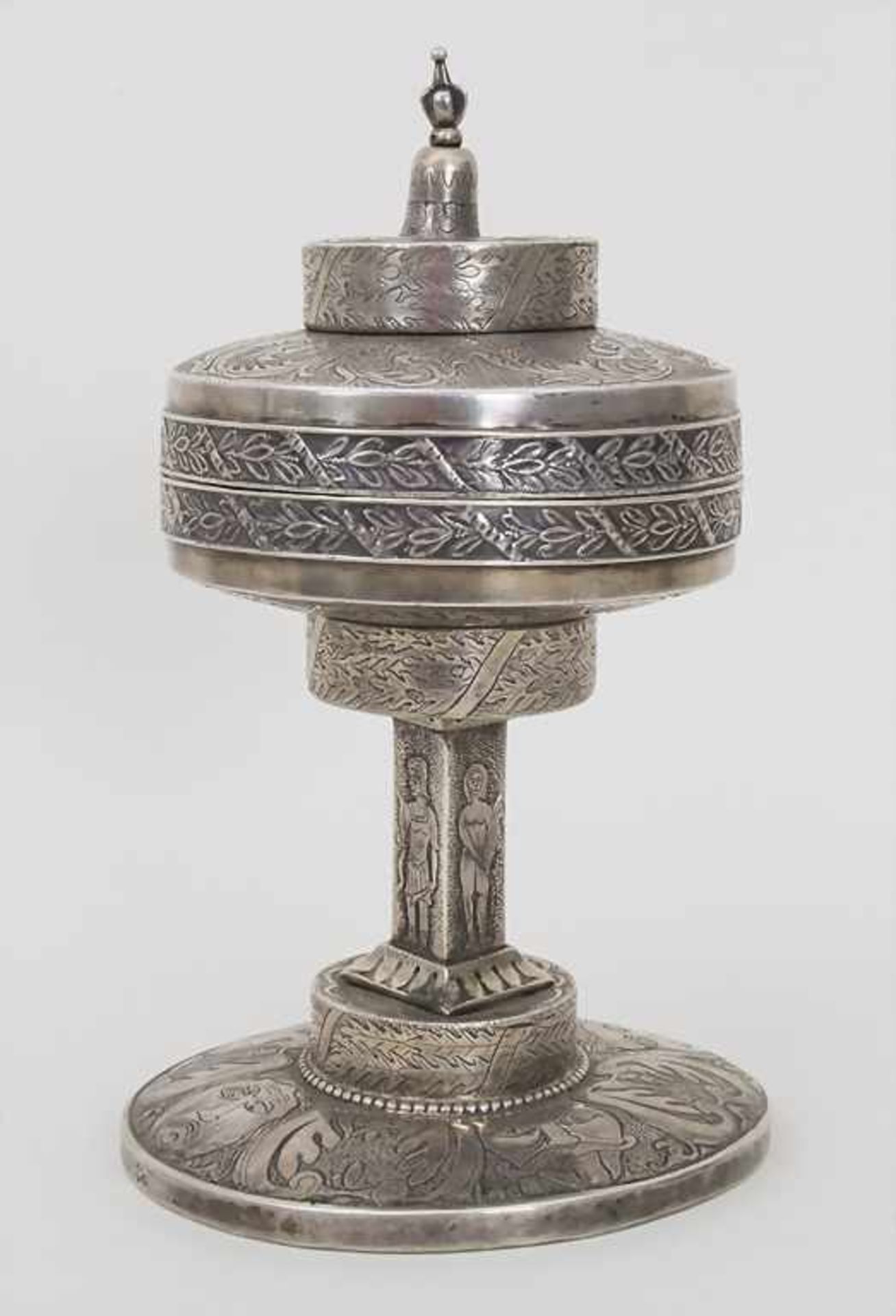 Ziborium / Messkelch / A silver chalice, Pamplona, 18. Jh.