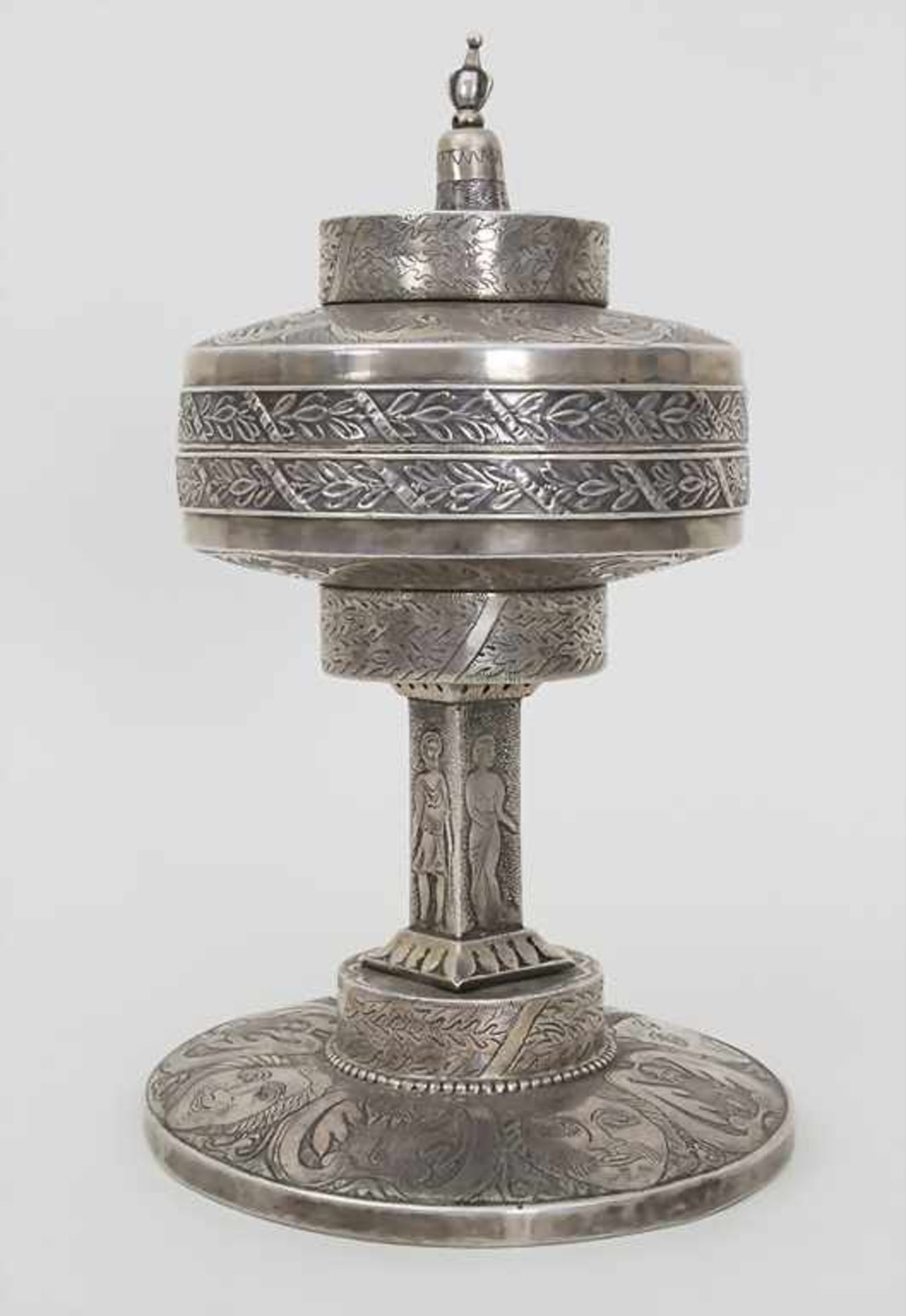 Ziborium / Messkelch / A silver chalice, Pamplona, 18. Jh. - Bild 2 aus 12