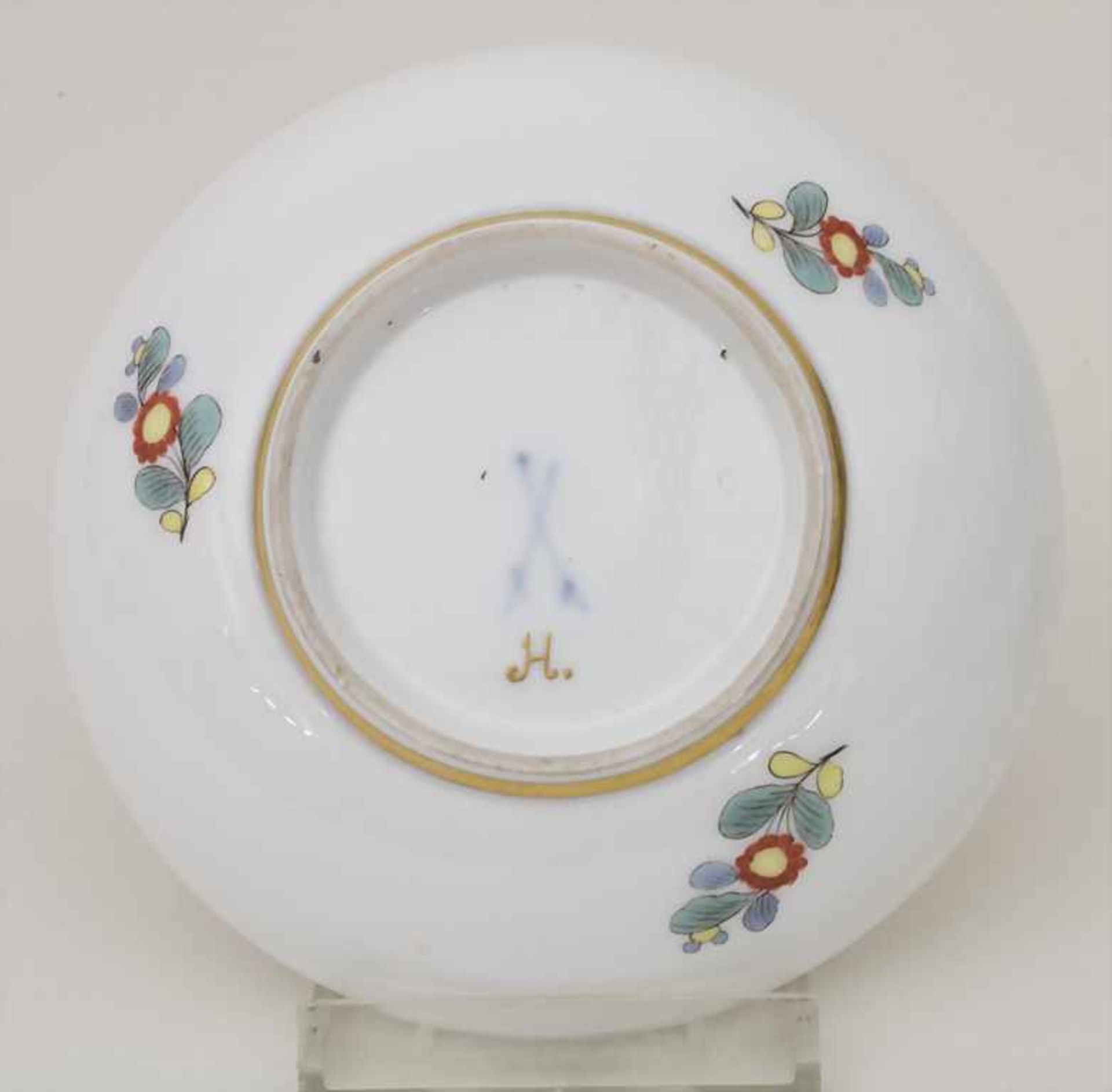 Koppchen mit Unterschale / A tea cup and saucer, Meissen, um 1735 - Bild 6 aus 11